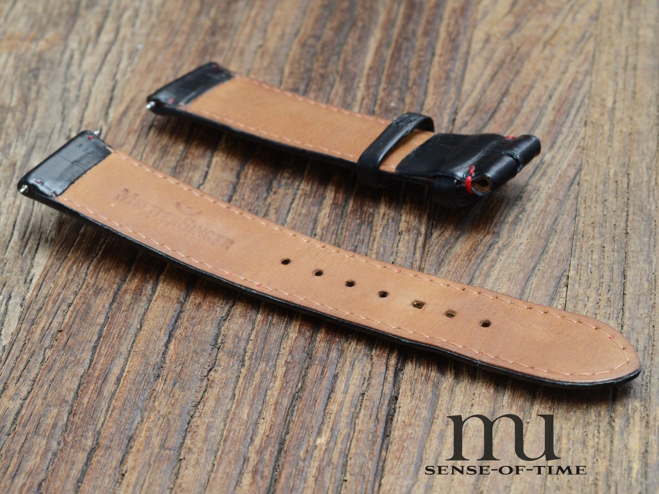 Zubehör: Meistersinger Lederband, schwarz mit roter Naht, 20 mm, NOS