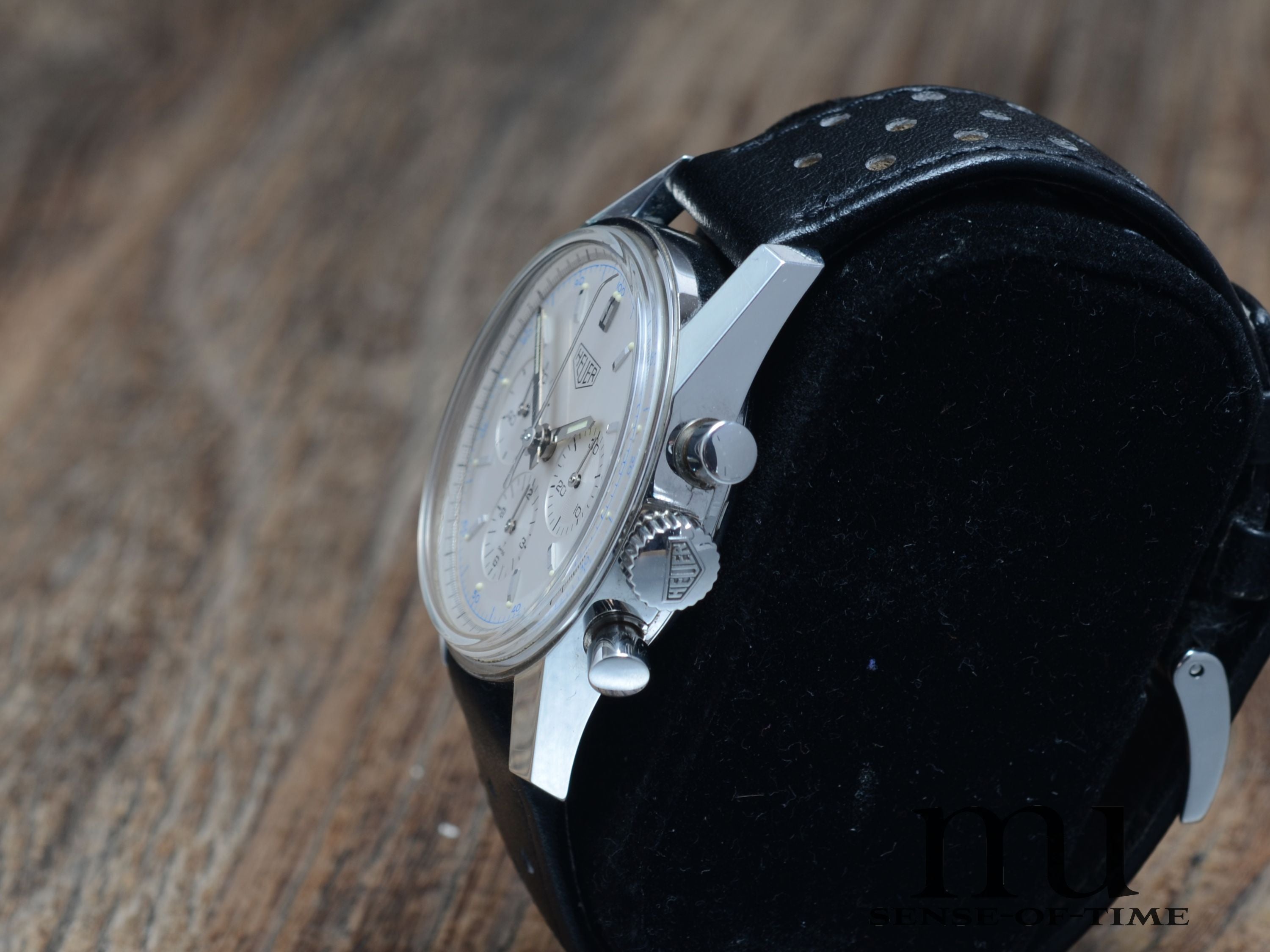 Heuer Carrera 1964 Re-Edition Lemania Handaufzug Full Set