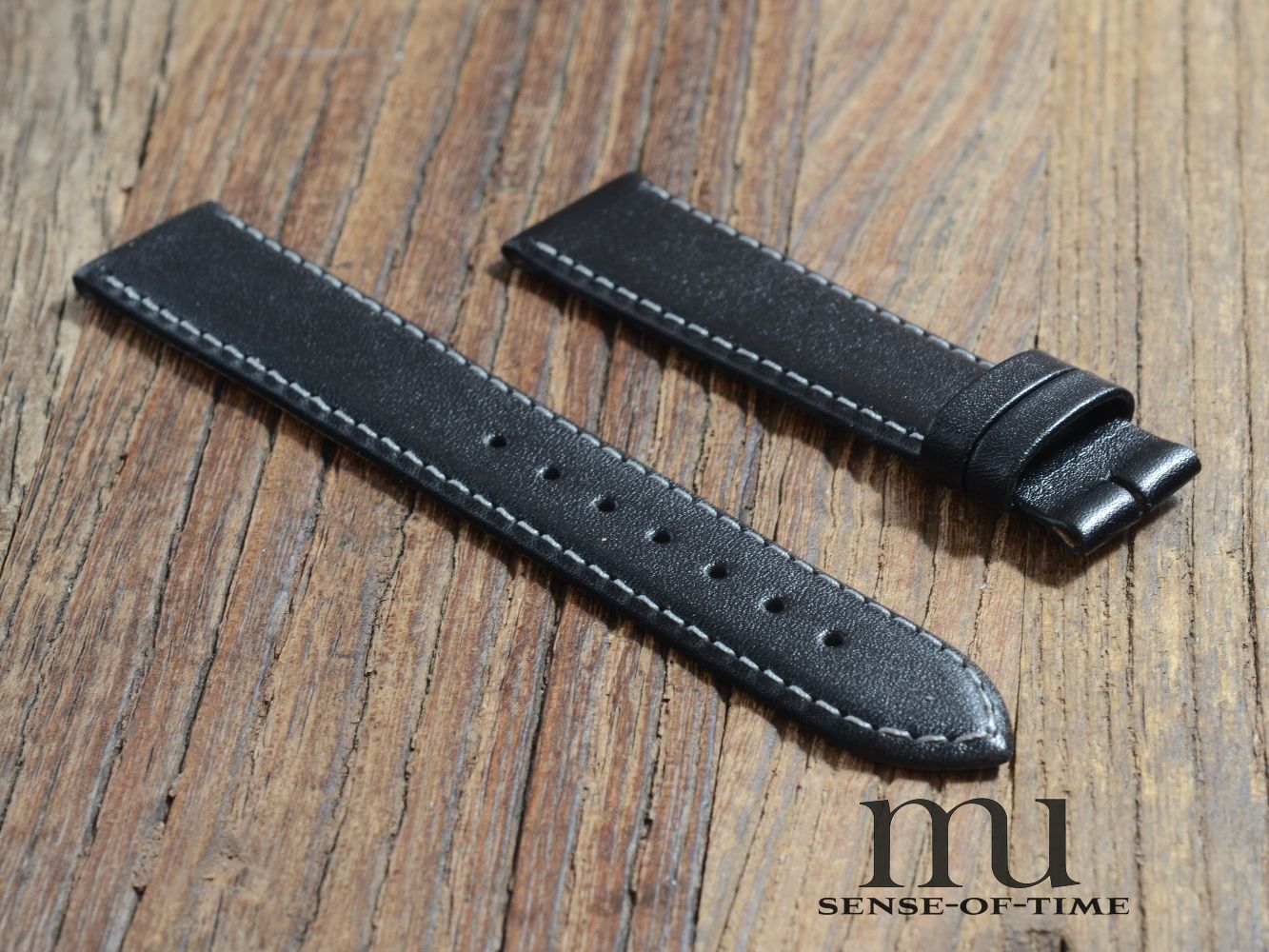 Zubehör: Tissot Lederband, schwarz mit weißer Naht, 18 mm, NOS