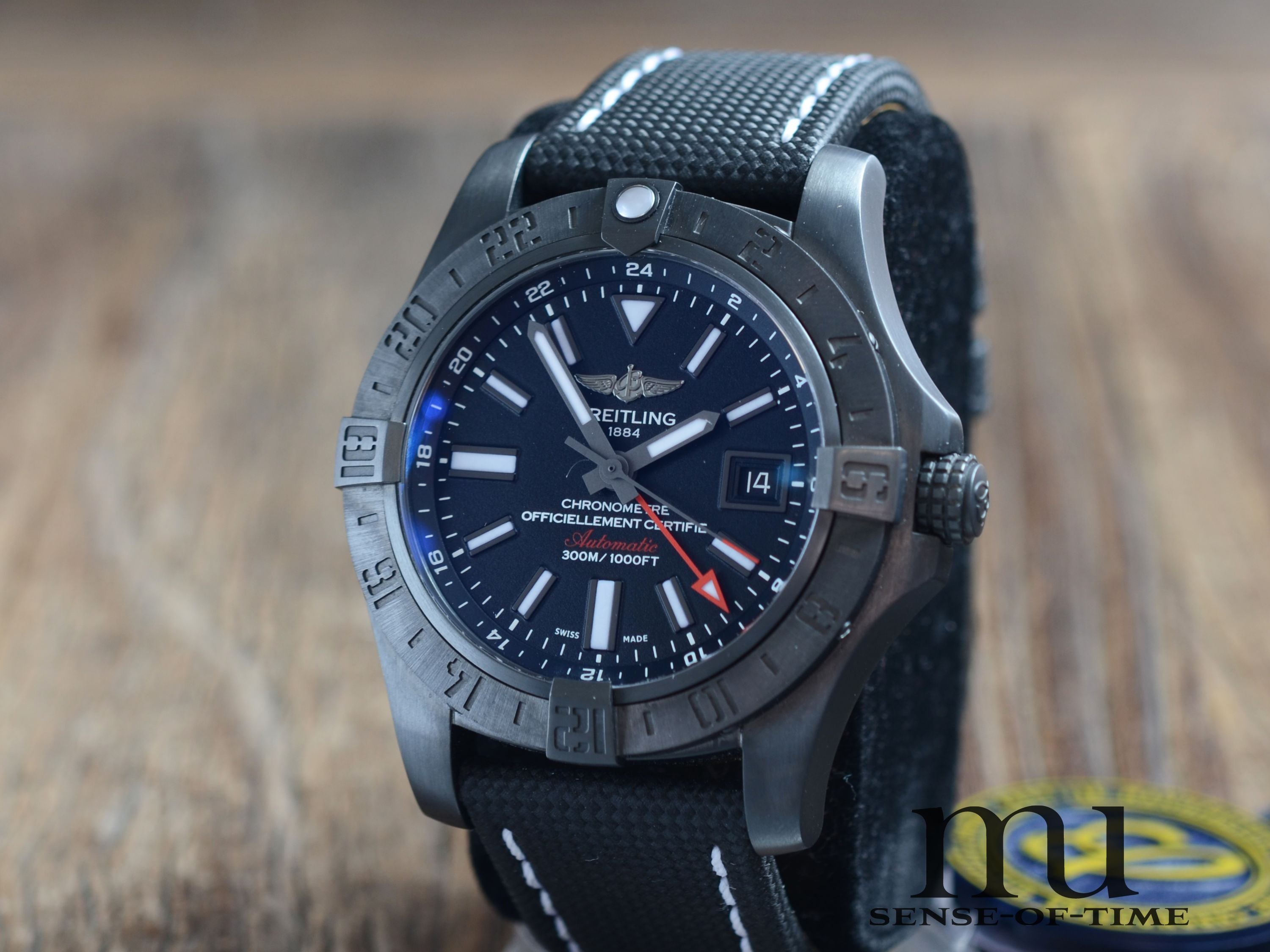 Breitling Avenger II GMT Blacksteel, Ref.: M32390