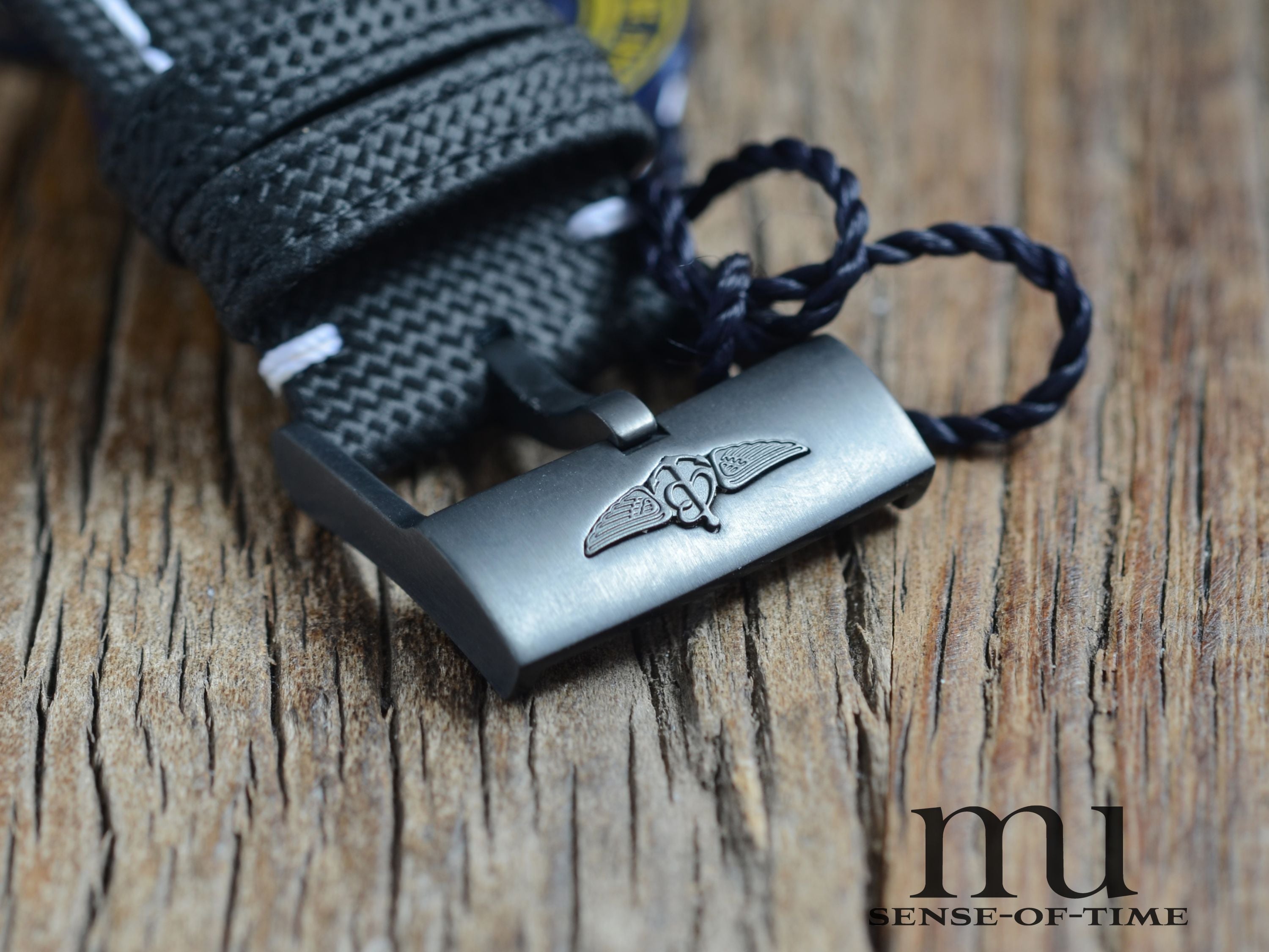 Breitling Avenger II GMT Blacksteel, Ref.: M32390