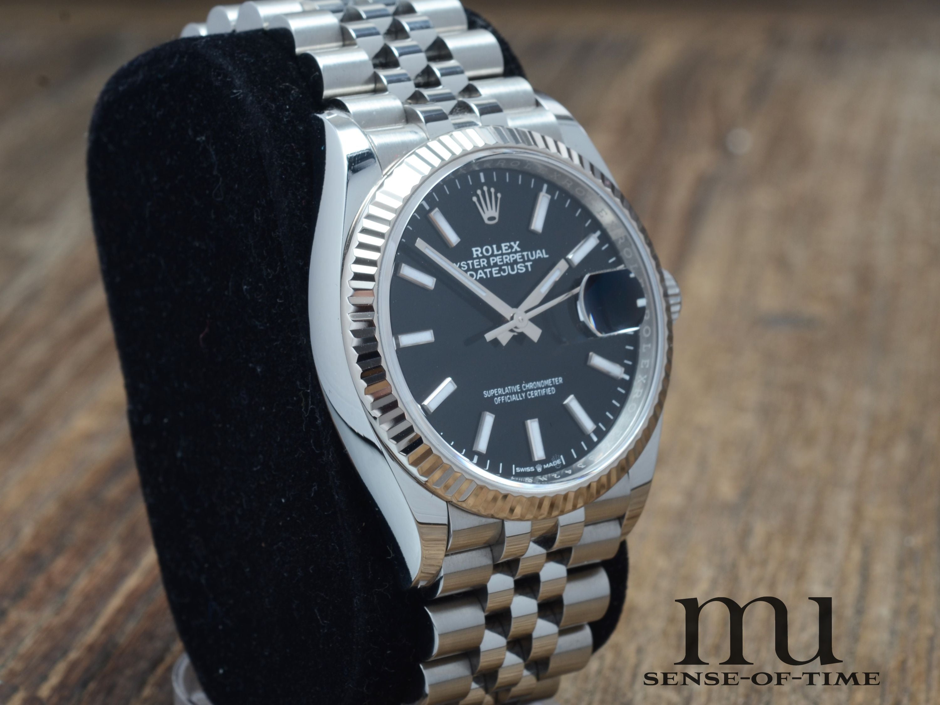 Rolex Datejust 36mm Black Dial Jubilee-Bracelet, LC100, Ref.: 126234