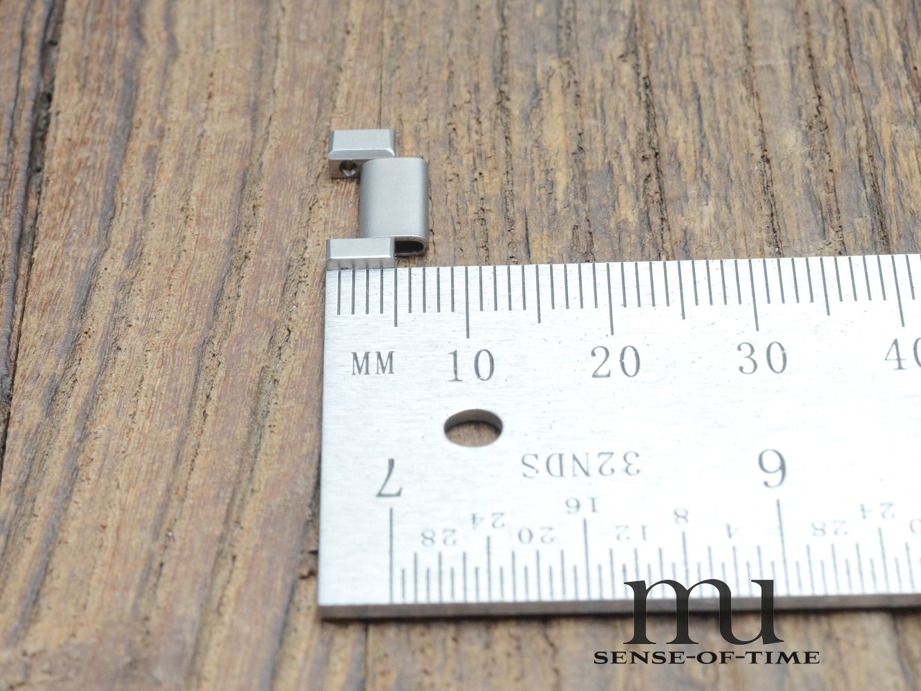 Zubehörteile: Bandglied Link Omega Speedmaster Teutonic, NOS