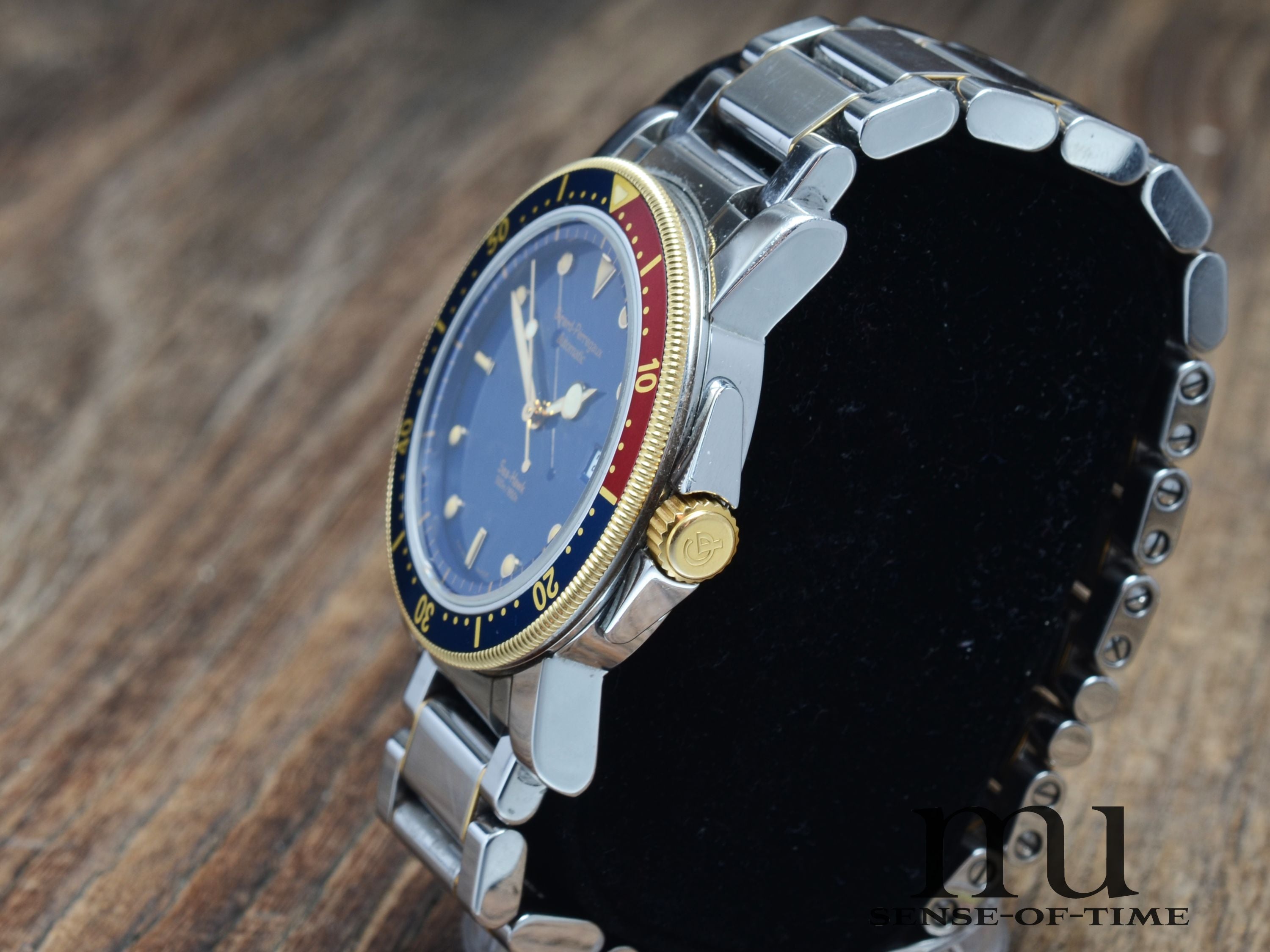 Girard Perregaux Sea Hawk, Ref: 7300