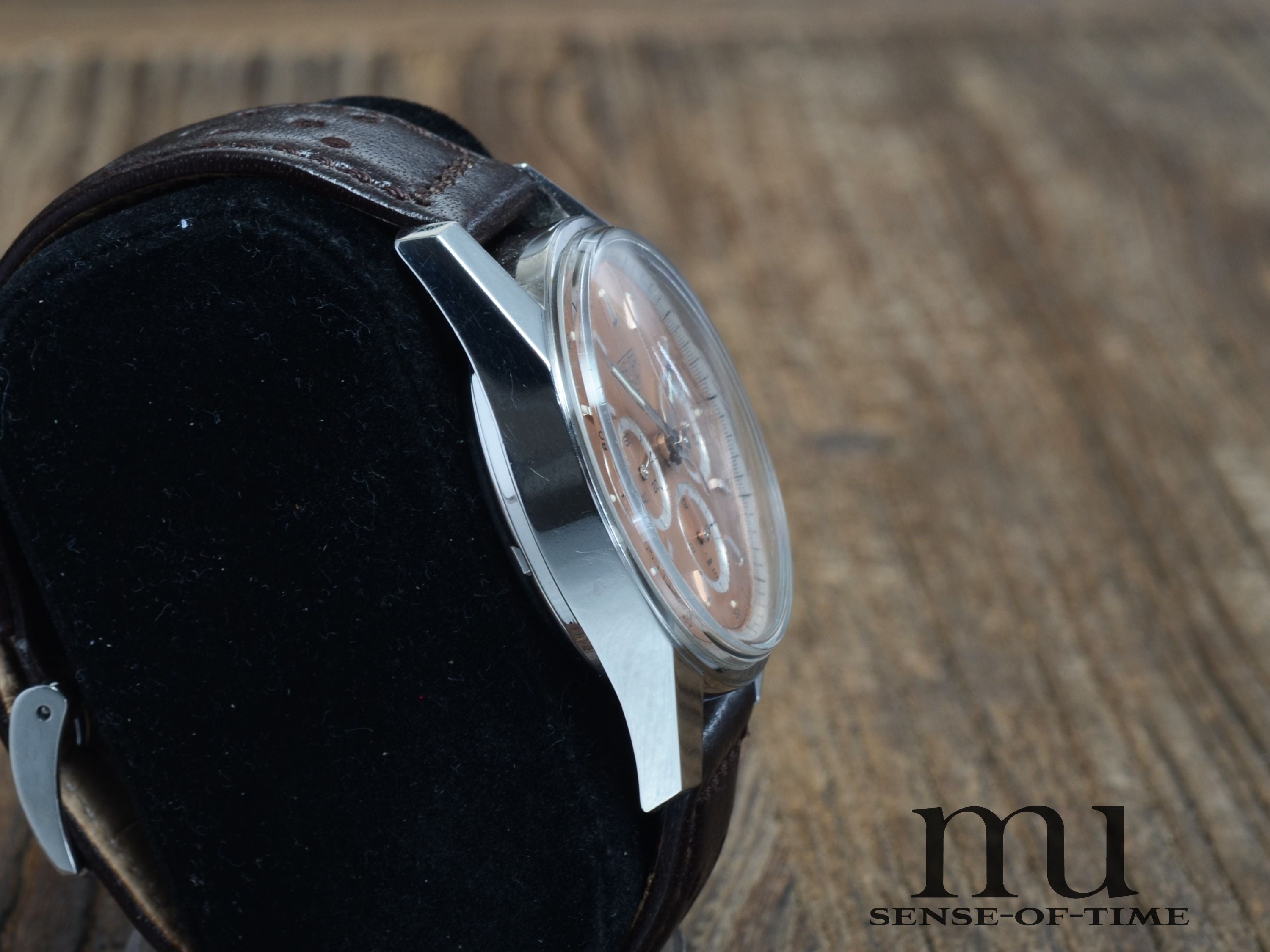 Heuer Carrera 1964 Re-Edition Lemania Handaufzug Salmon Dial, Ref.: CS3112