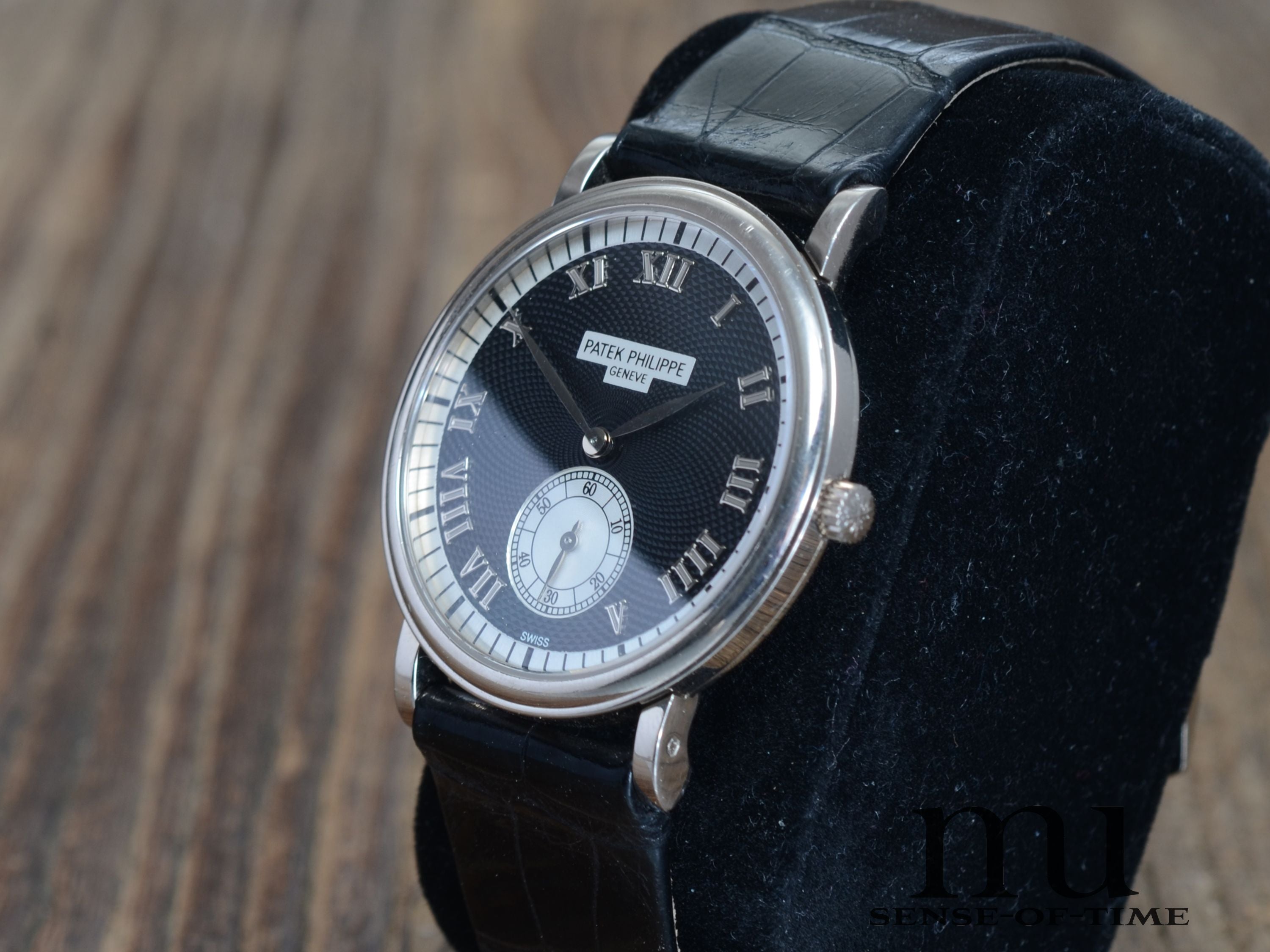 Patek Philippe Calatrava Officer 18kt Weißgold, Ref.: 5022G