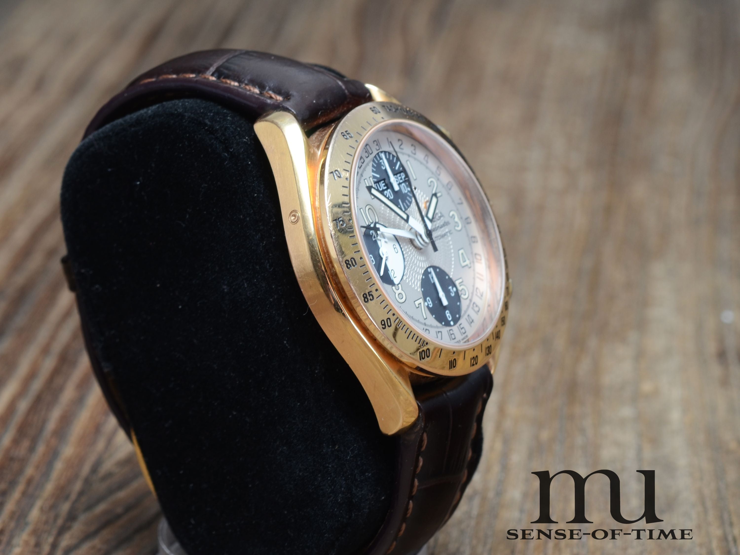 Omega Speedmaster MK40 Triple Date 18kt Gold Japan-Edition, Ref: 3623.33.01