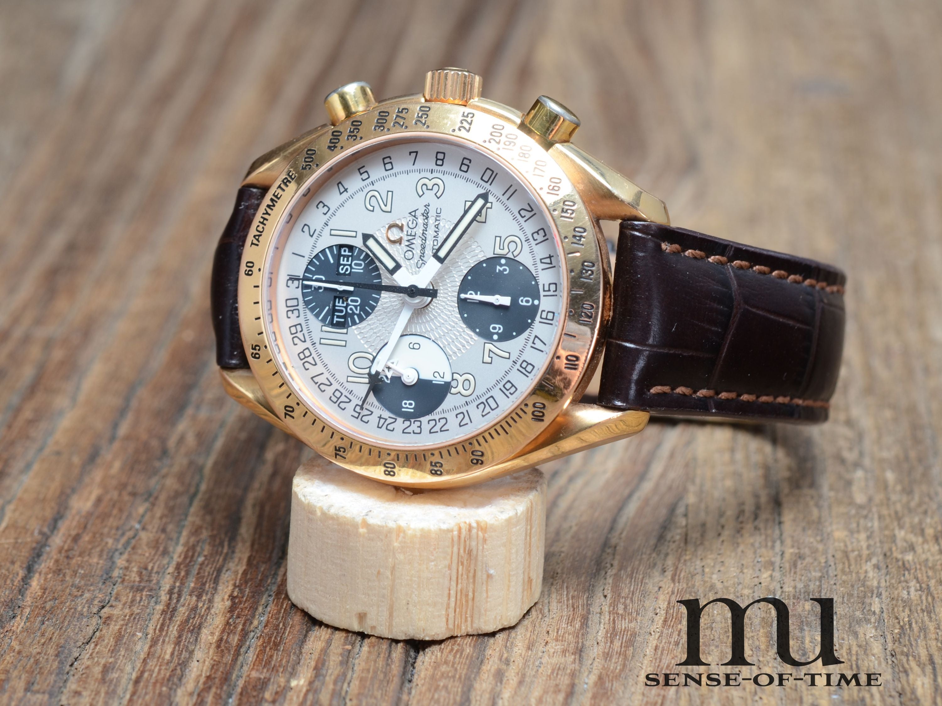 Omega Speedmaster MK40 Triple Date 18kt Gold Japan-Edition, Ref: 3623.33.01