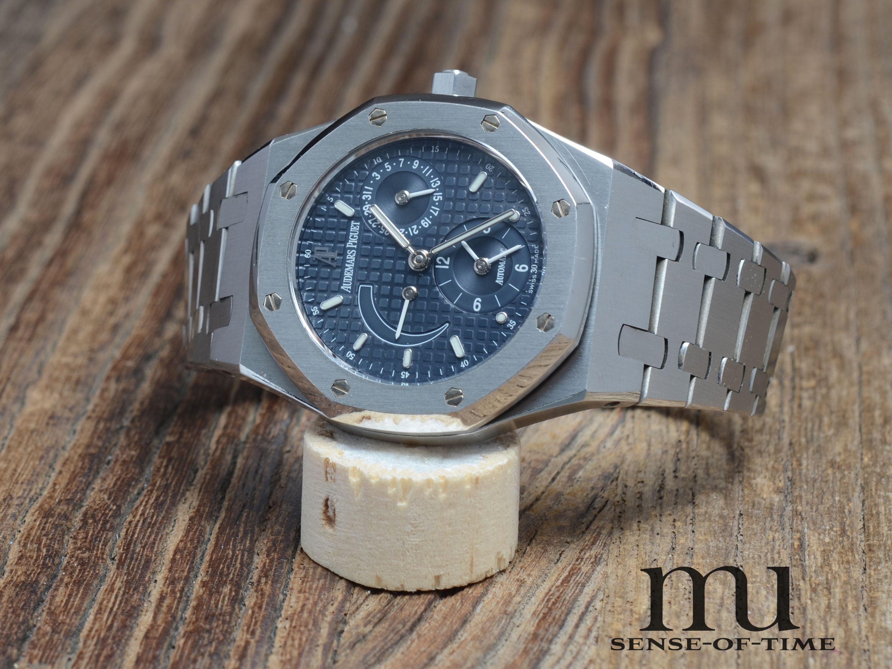 Audemars Piguet Royal Oak Dual Time Blue Dial, Ref.: 25730ST