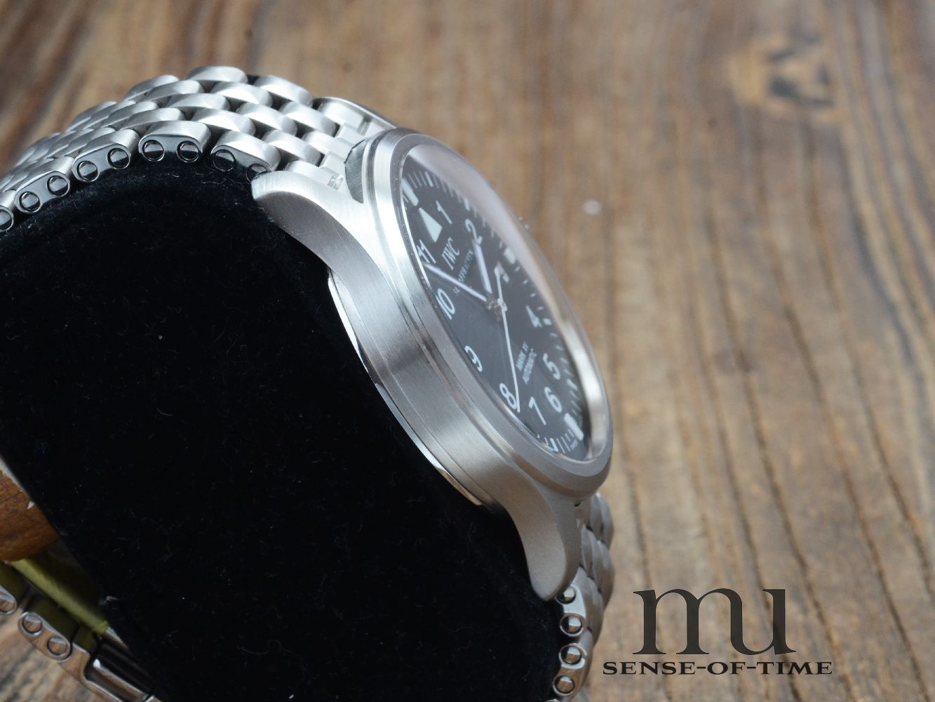 IWC Mark XV Fliegeruhr mit Stahlband Pilot's Watch