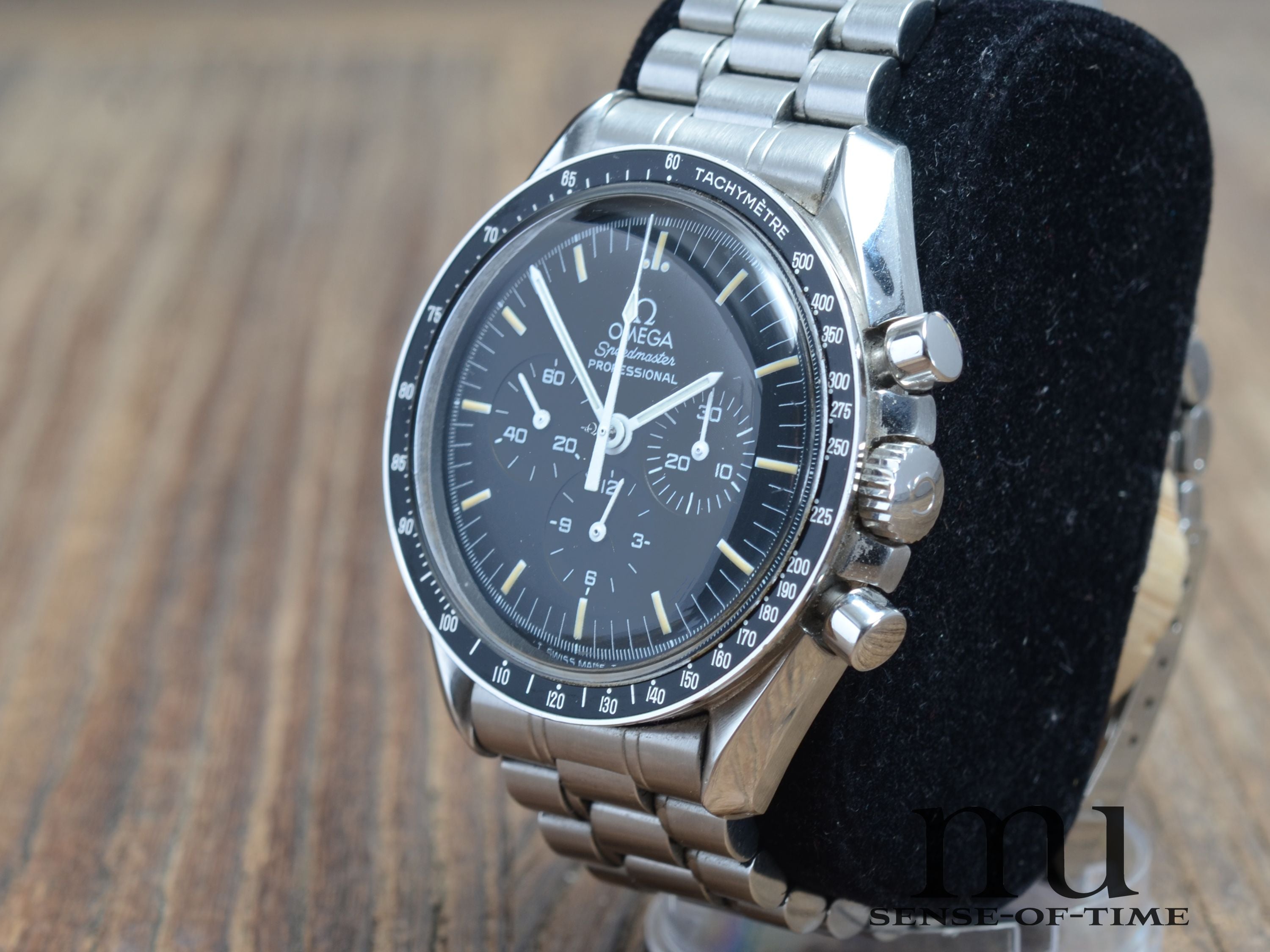 Omega Speedmaster Vintage Tritium Display Back