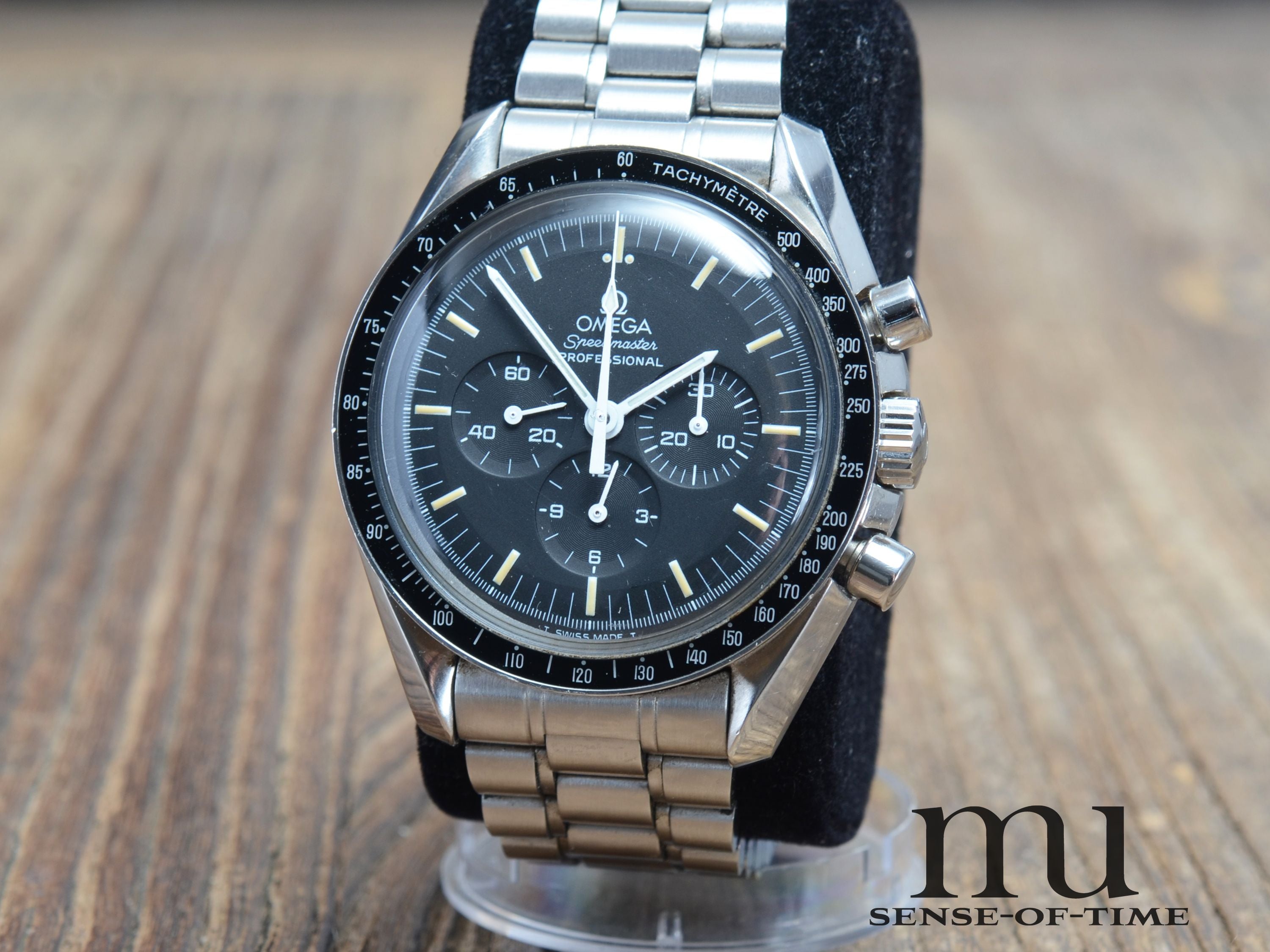 Omega Speedmaster Vintage Tritium Display Back
