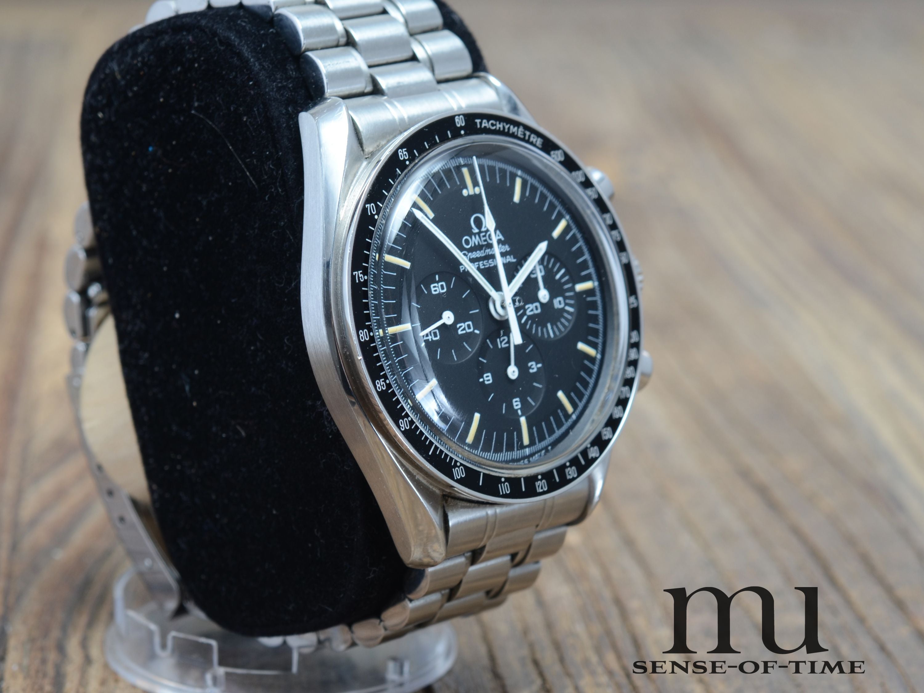 Omega Speedmaster Vintage Tritium Display Back