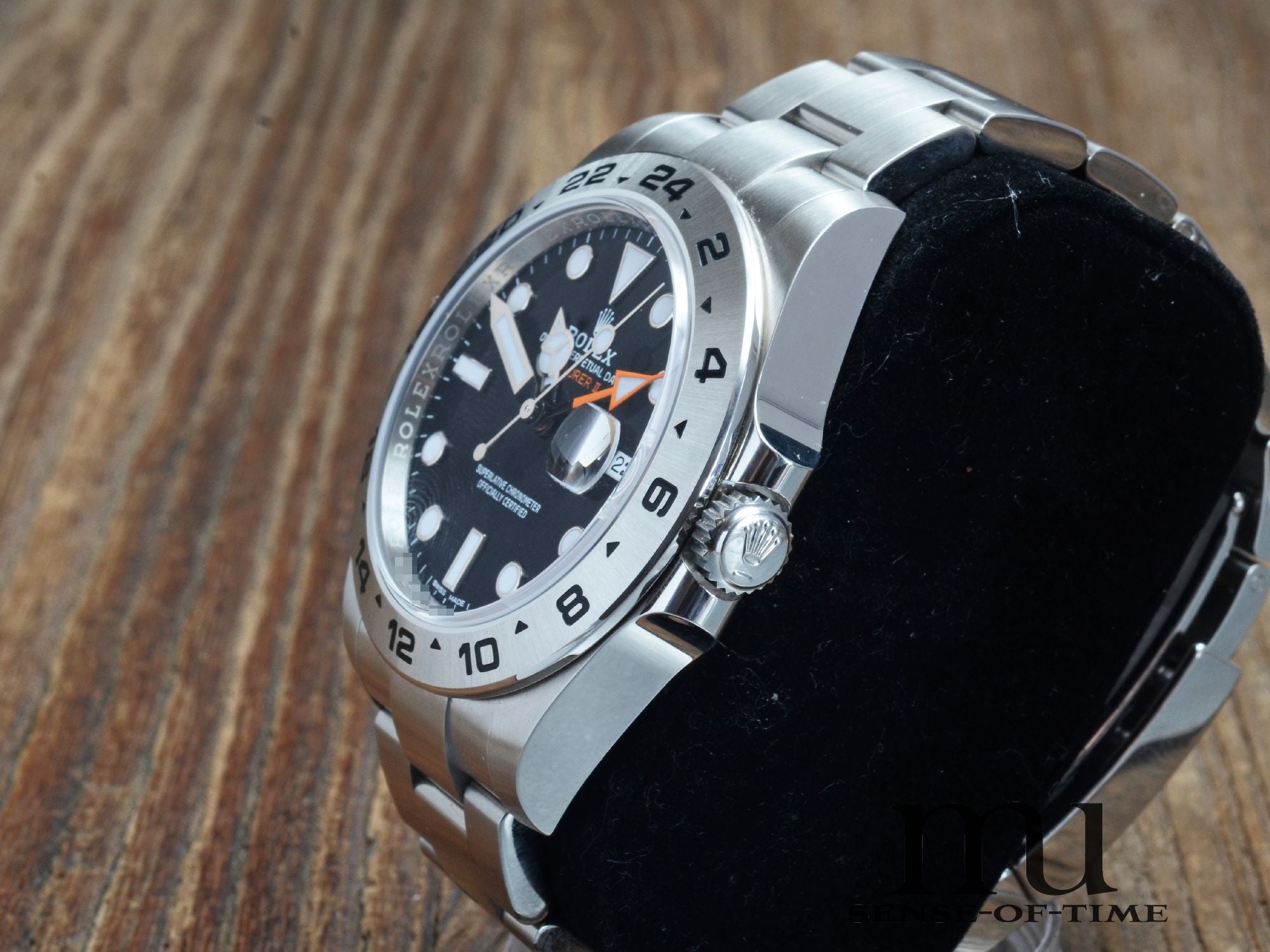 Rolex Explorer II Black, LC 100, Ref.: 216570, NOS