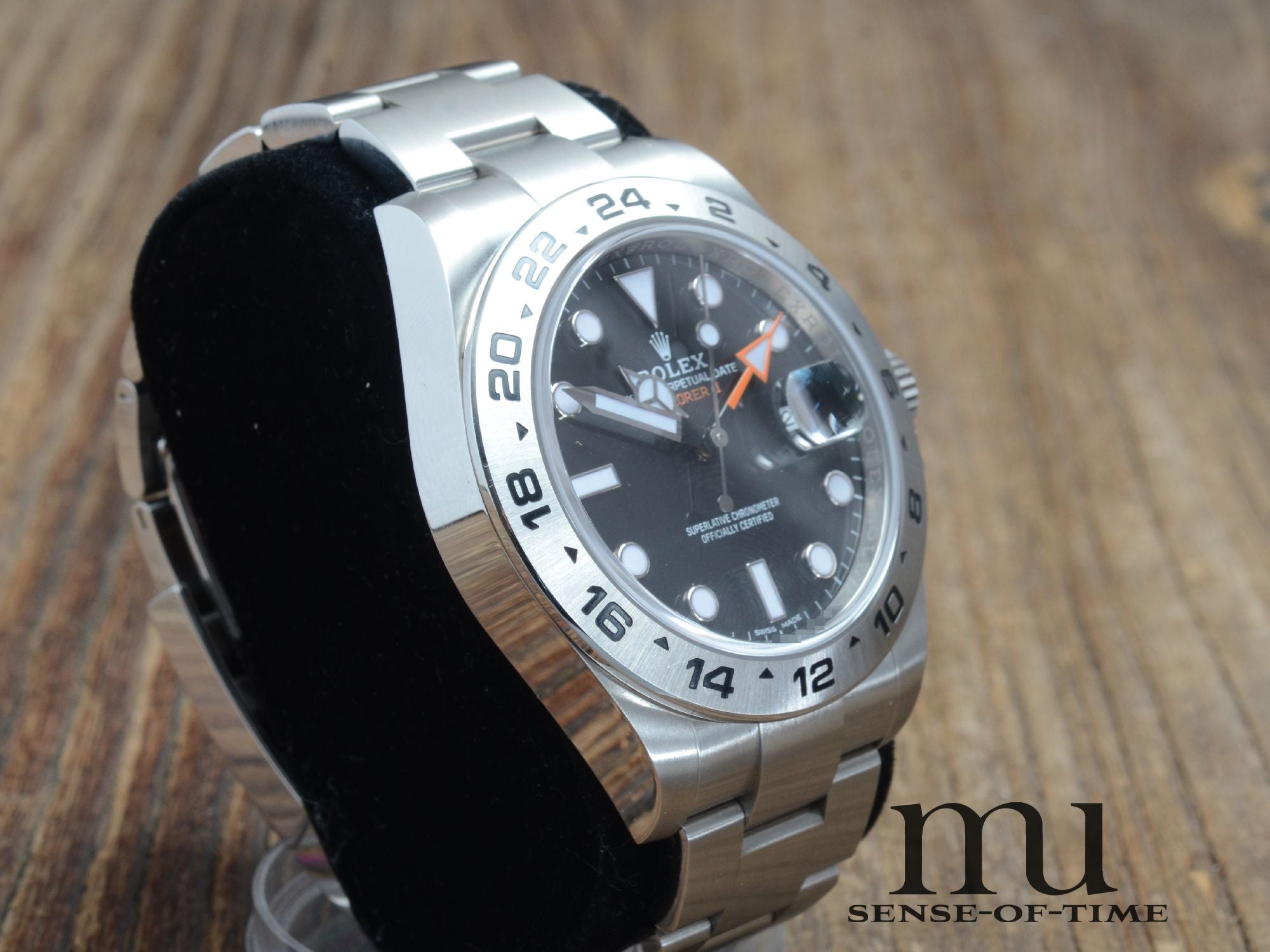 Rolex Explorer II Black, LC 100, Ref.: 216570, NOS