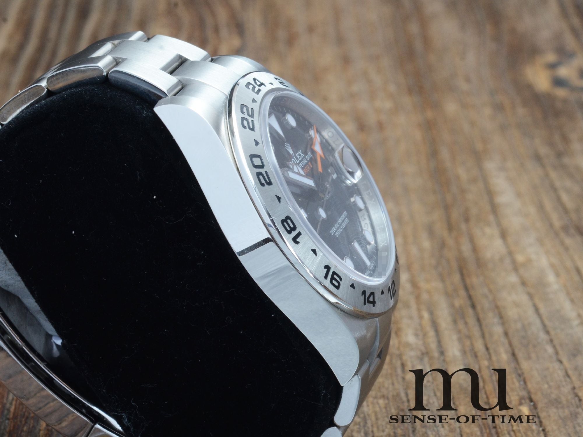 Rolex Explorer II Black, LC 100, Ref.: 216570, NOS