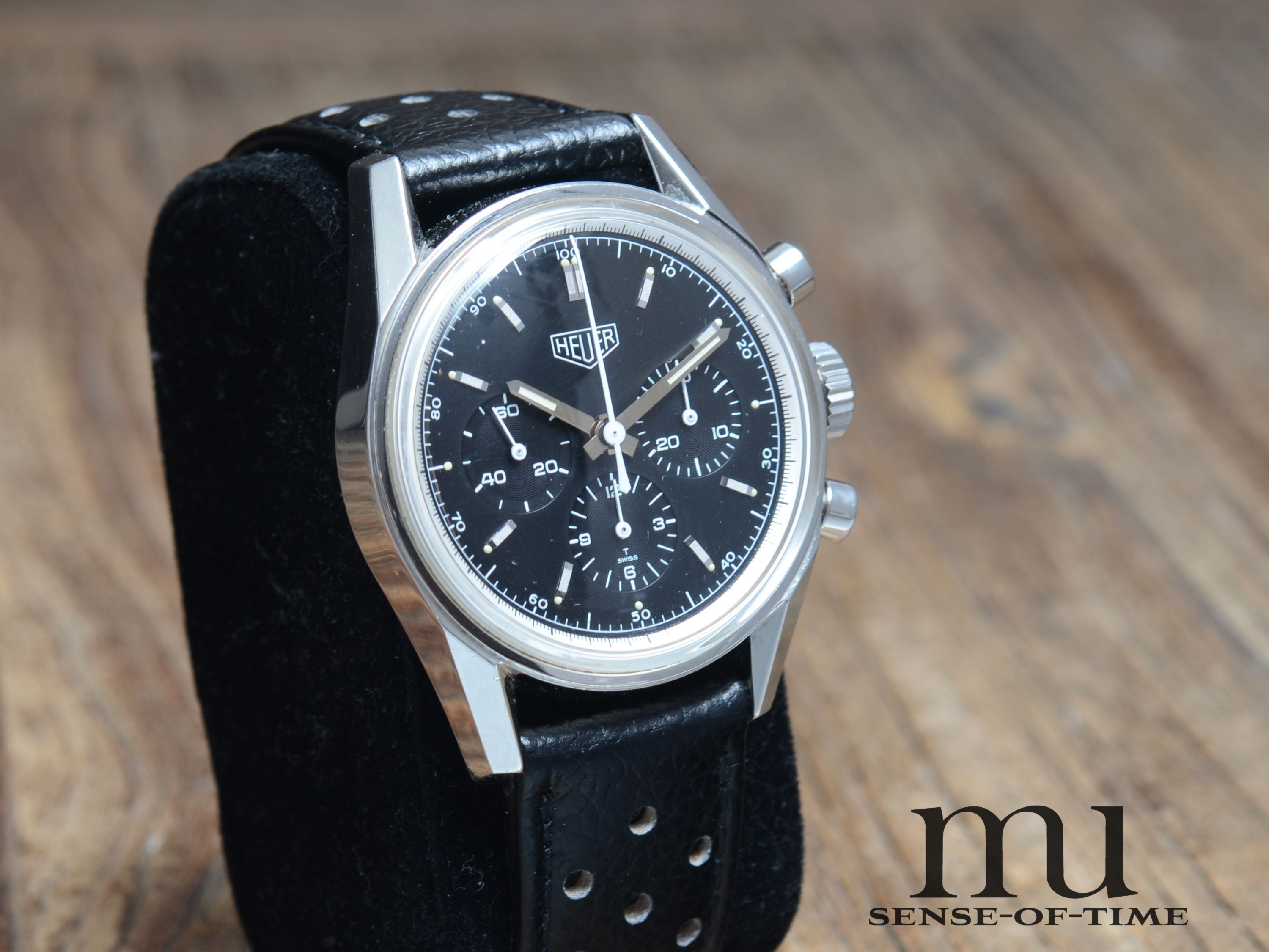 Heuer Carrera 1964 Re-Edition Lemania Handaufzug, LC100