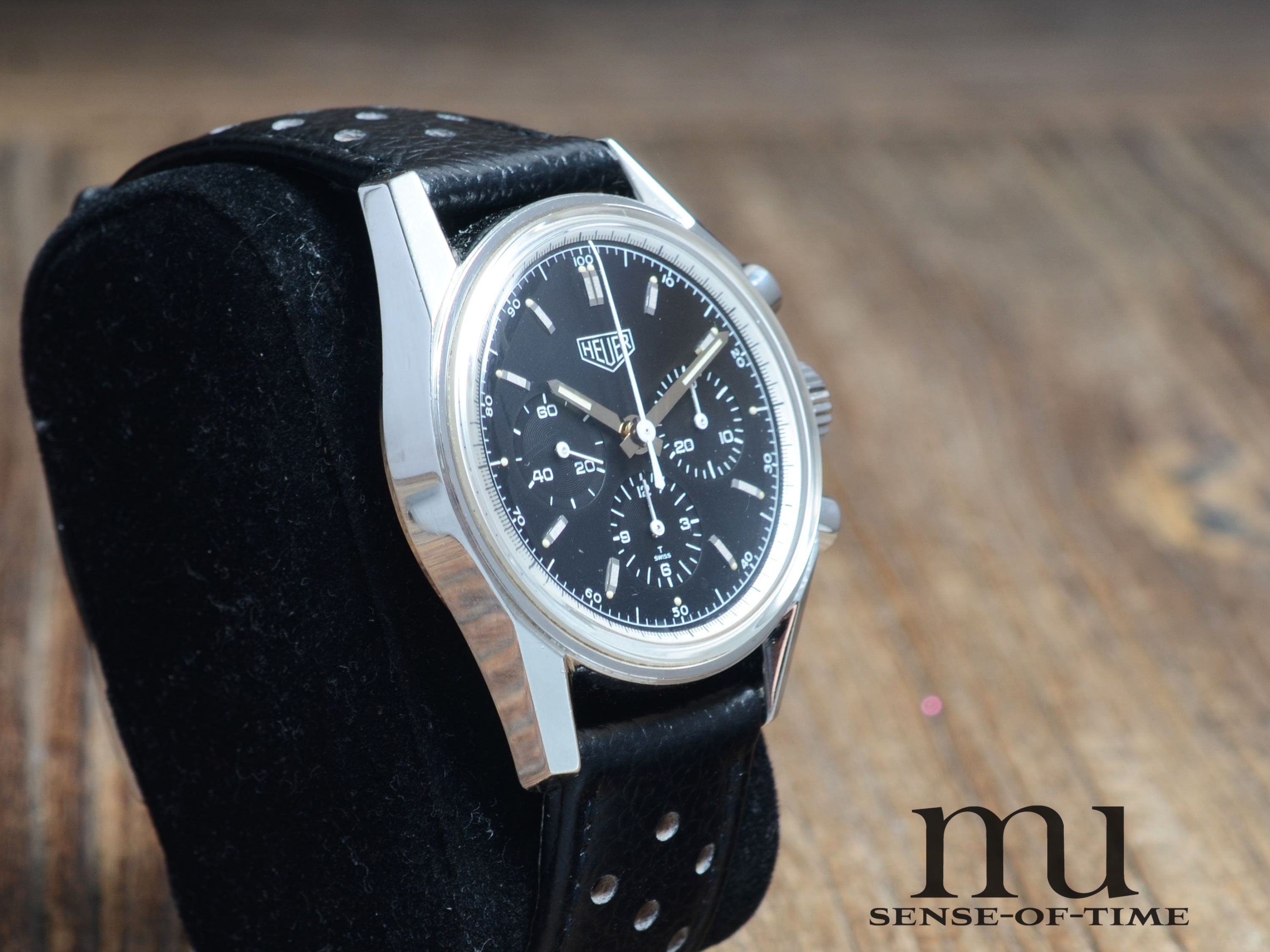 Heuer Carrera 1964 Re-Edition Lemania Handaufzug, LC100