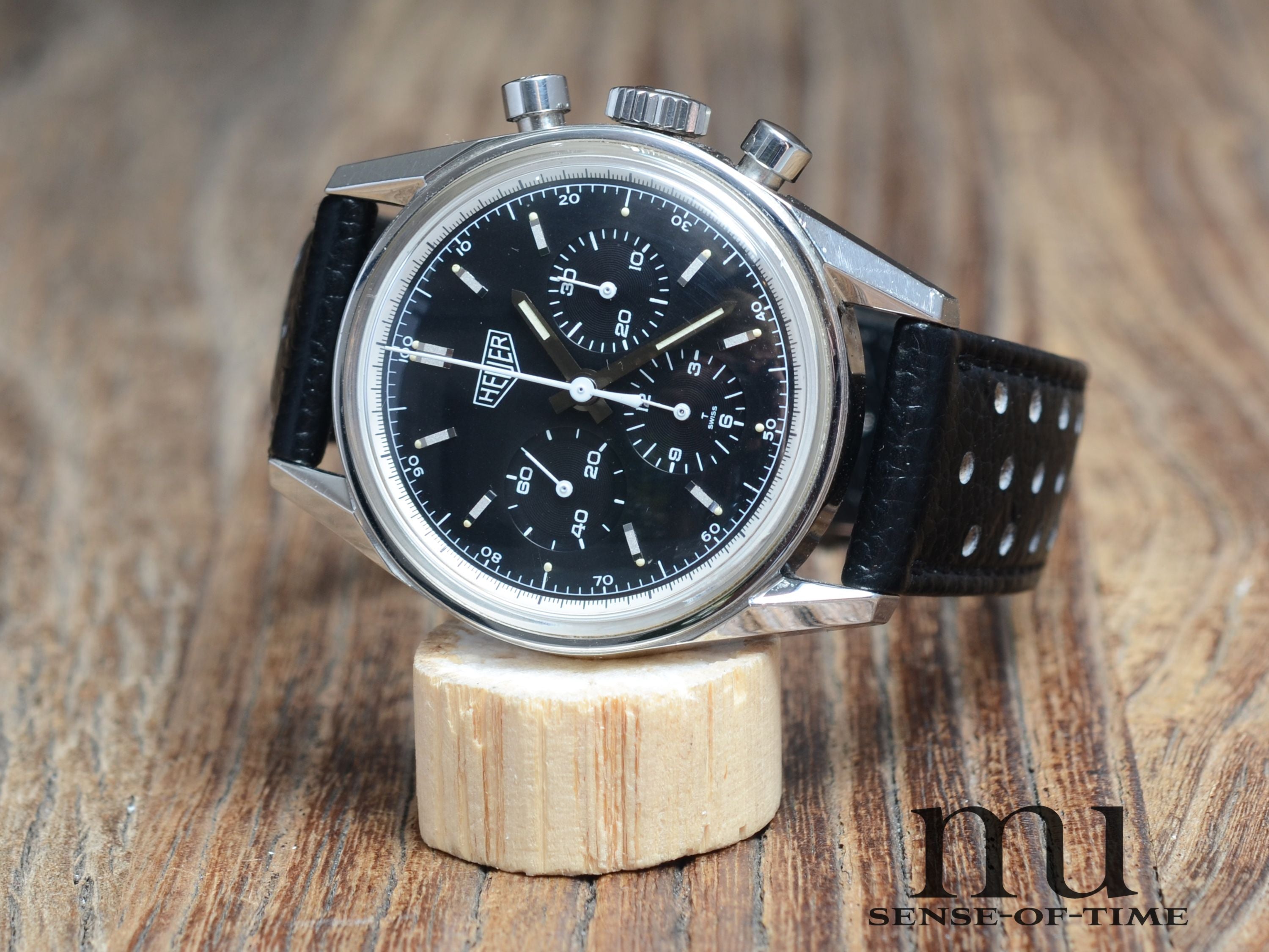 Heuer Carrera 1964 Re-Edition Lemania Handaufzug, LC100