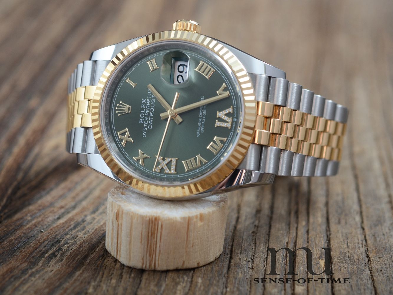 Rolex Datejust Olive Diamond Dial Jubilee-Bracelet, Ref: 126233