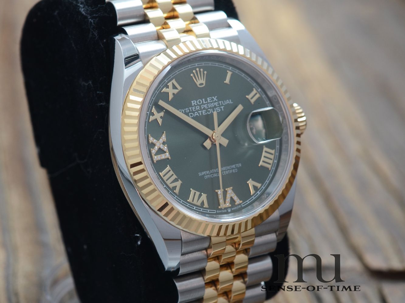 Rolex Datejust Olive Diamond Dial Jubilee-Bracelet, Ref: 126233