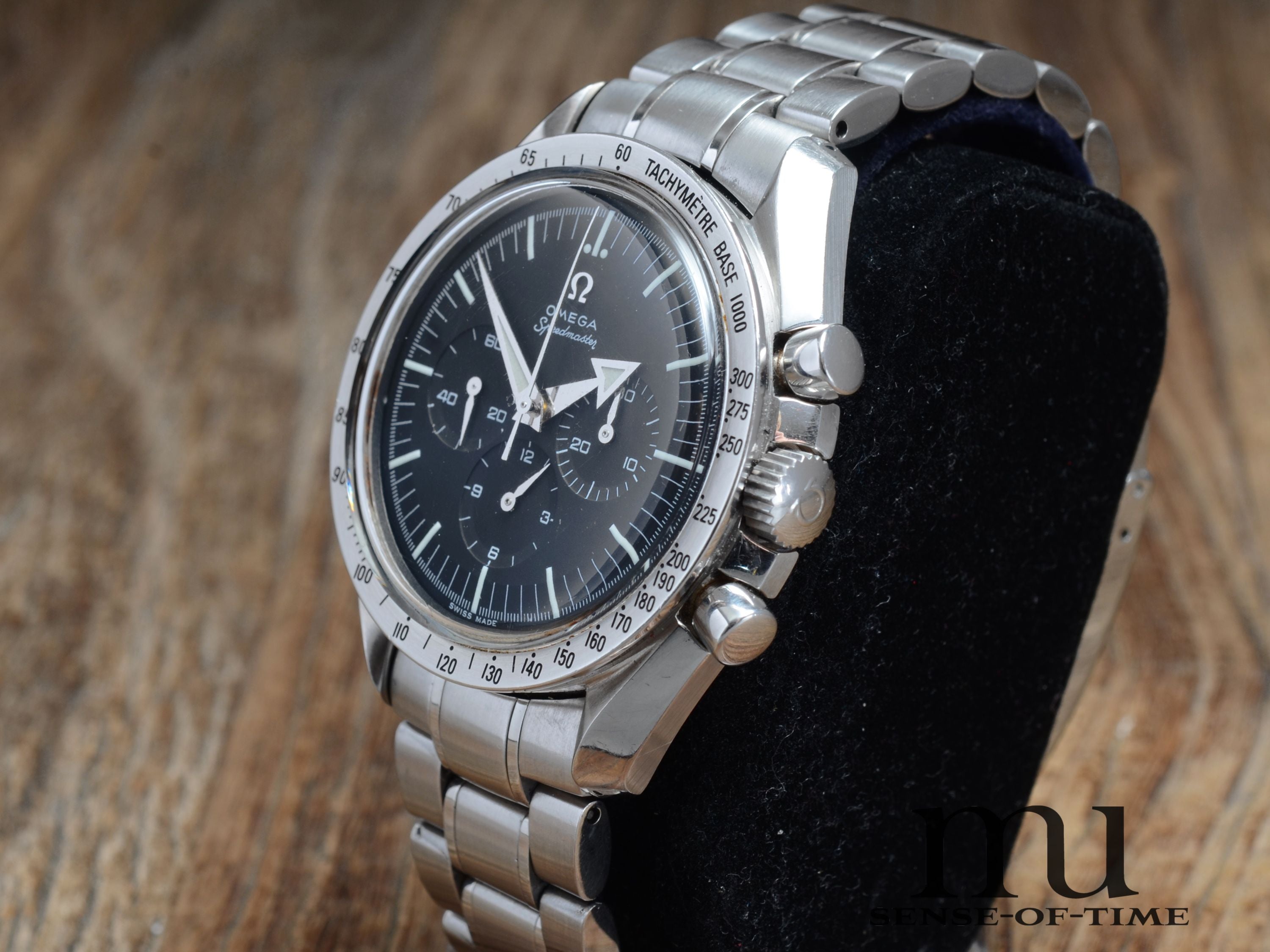 Omega Speedmaster Broad Arrow, Ref.: 3594.50.00
