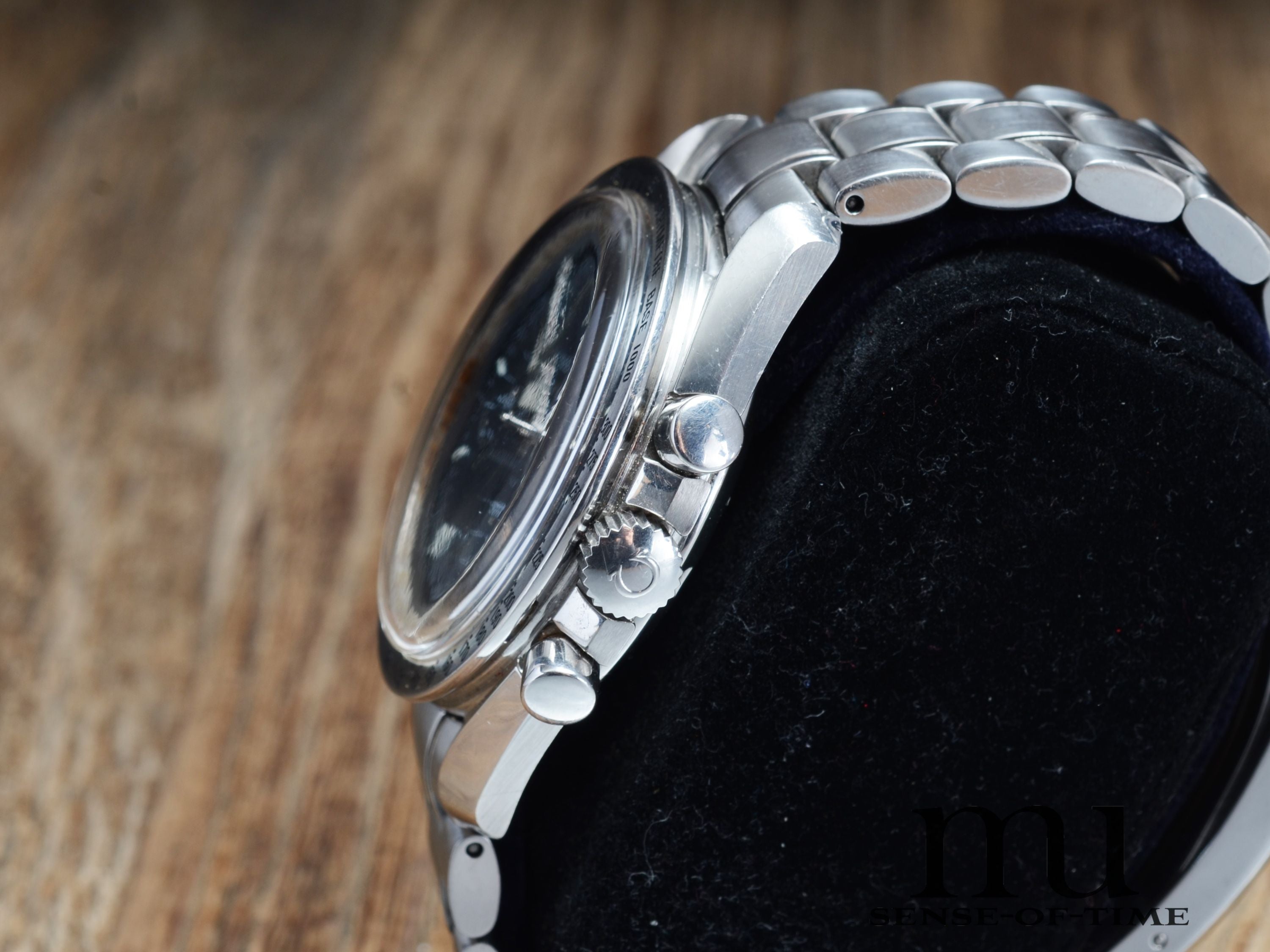 Omega Speedmaster Broad Arrow, Ref.: 3594.50.00