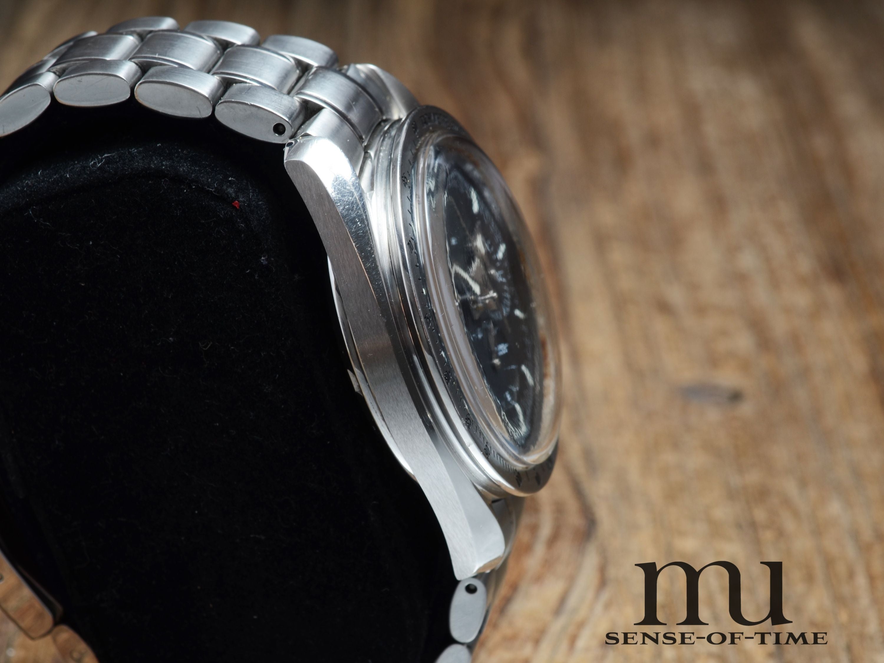 Omega Speedmaster Broad Arrow, Ref.: 3594.50.00