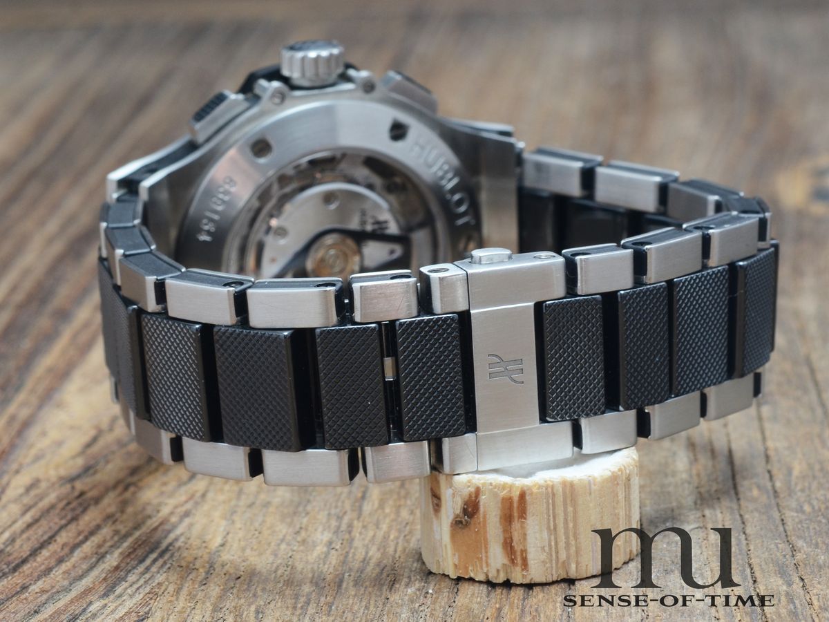Hublot Big Bang Aero Bang Chronograph mit Keramikband