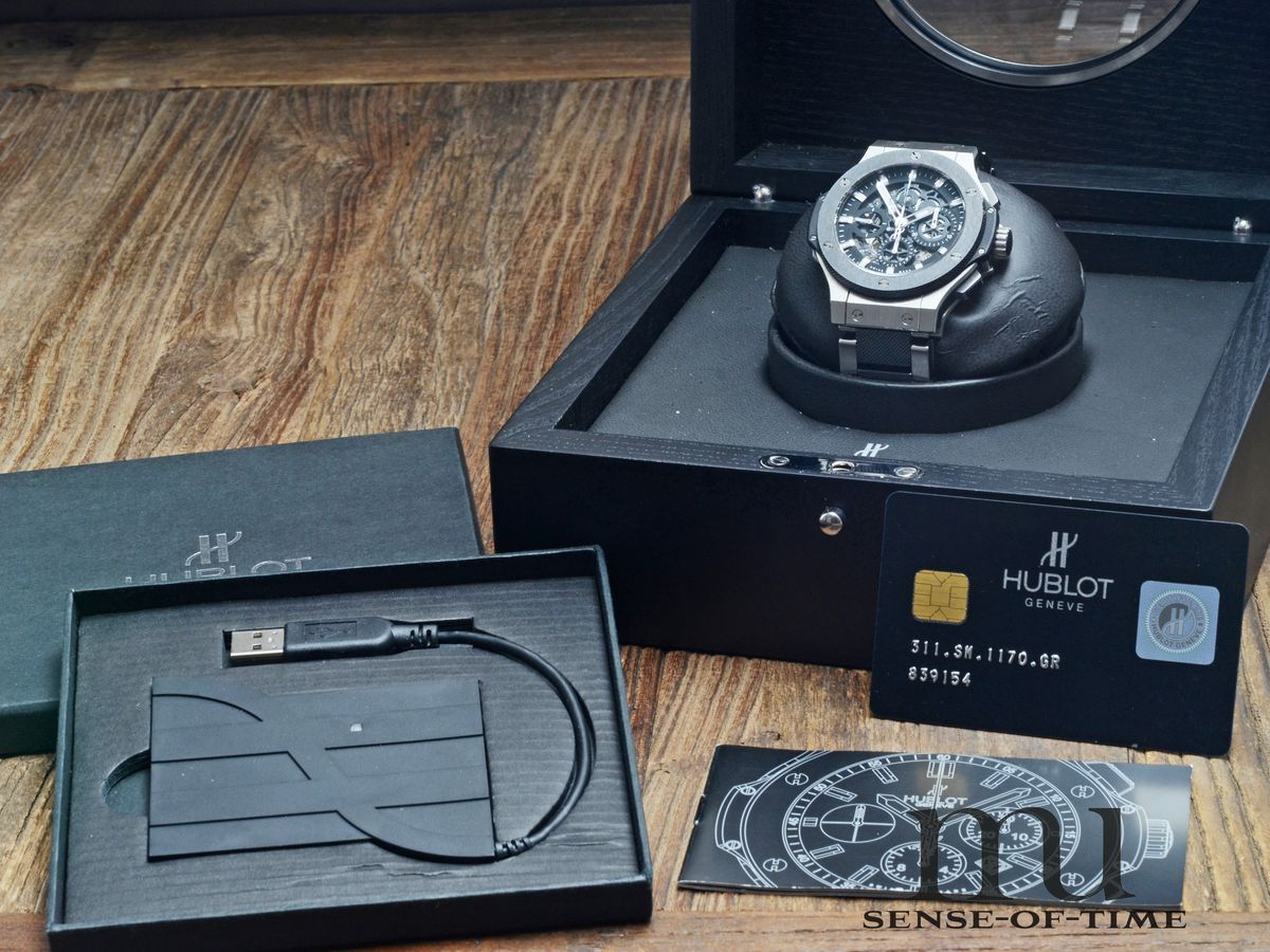 Hublot Big Bang Aero Bang Chronograph mit Keramikband