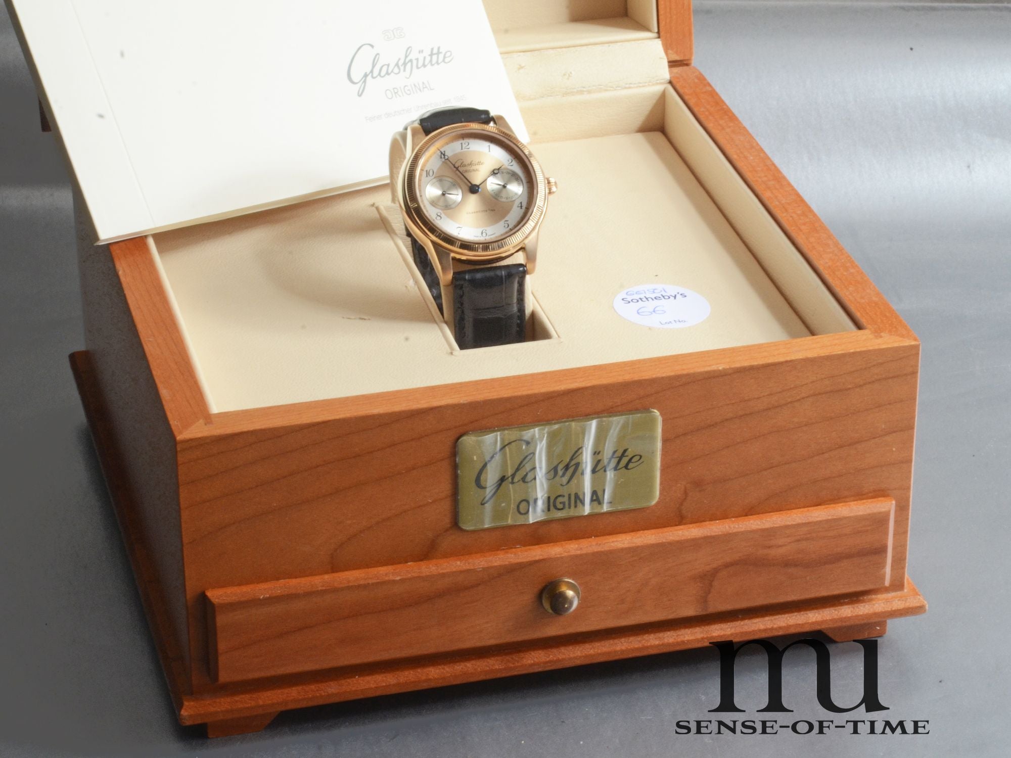 Glashütte Original 1845 Zeigerdatum, 18kt Roségold