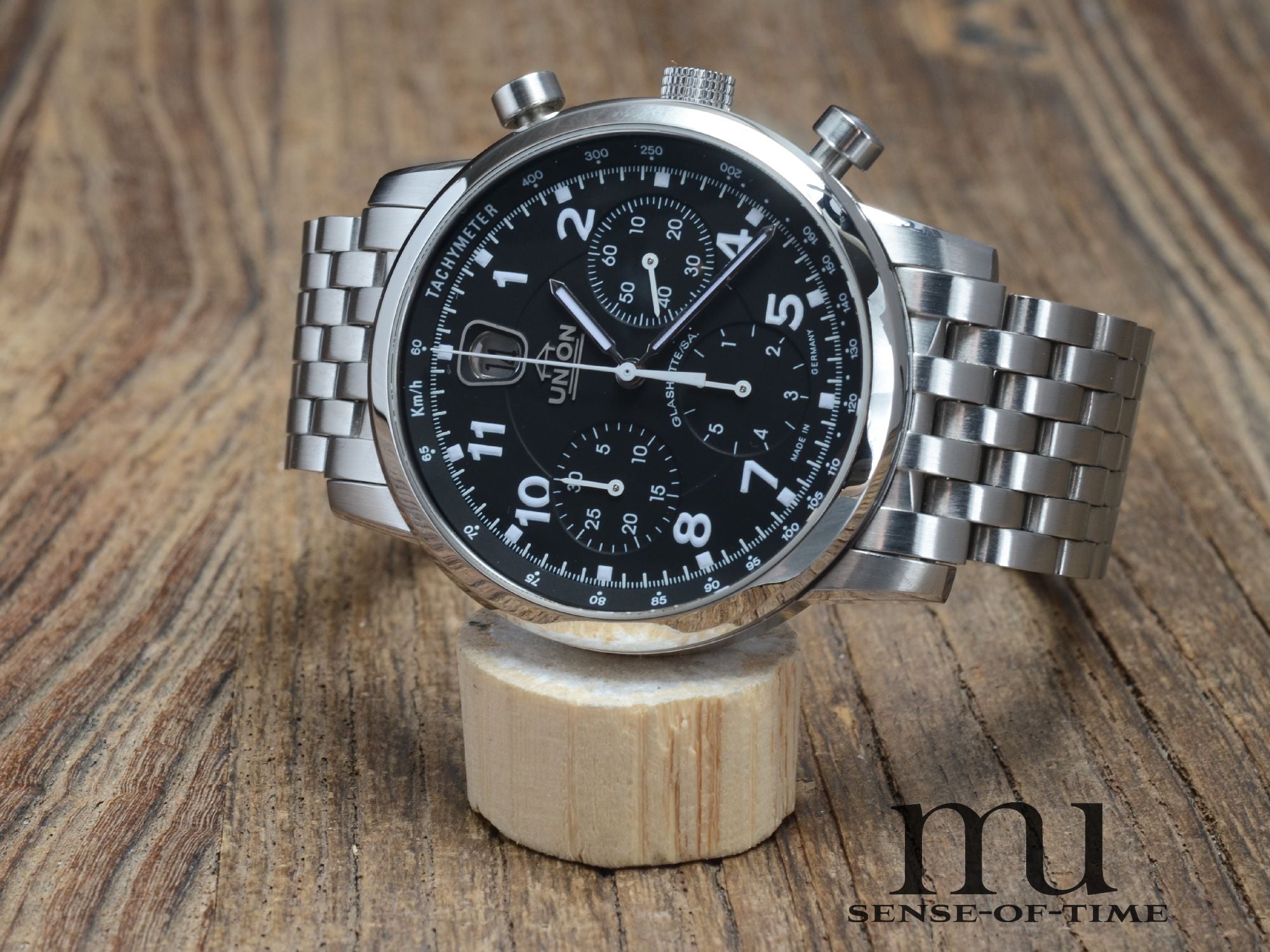 Union Glashütte Fliegerchronograph mit Stahlband Cal. 26