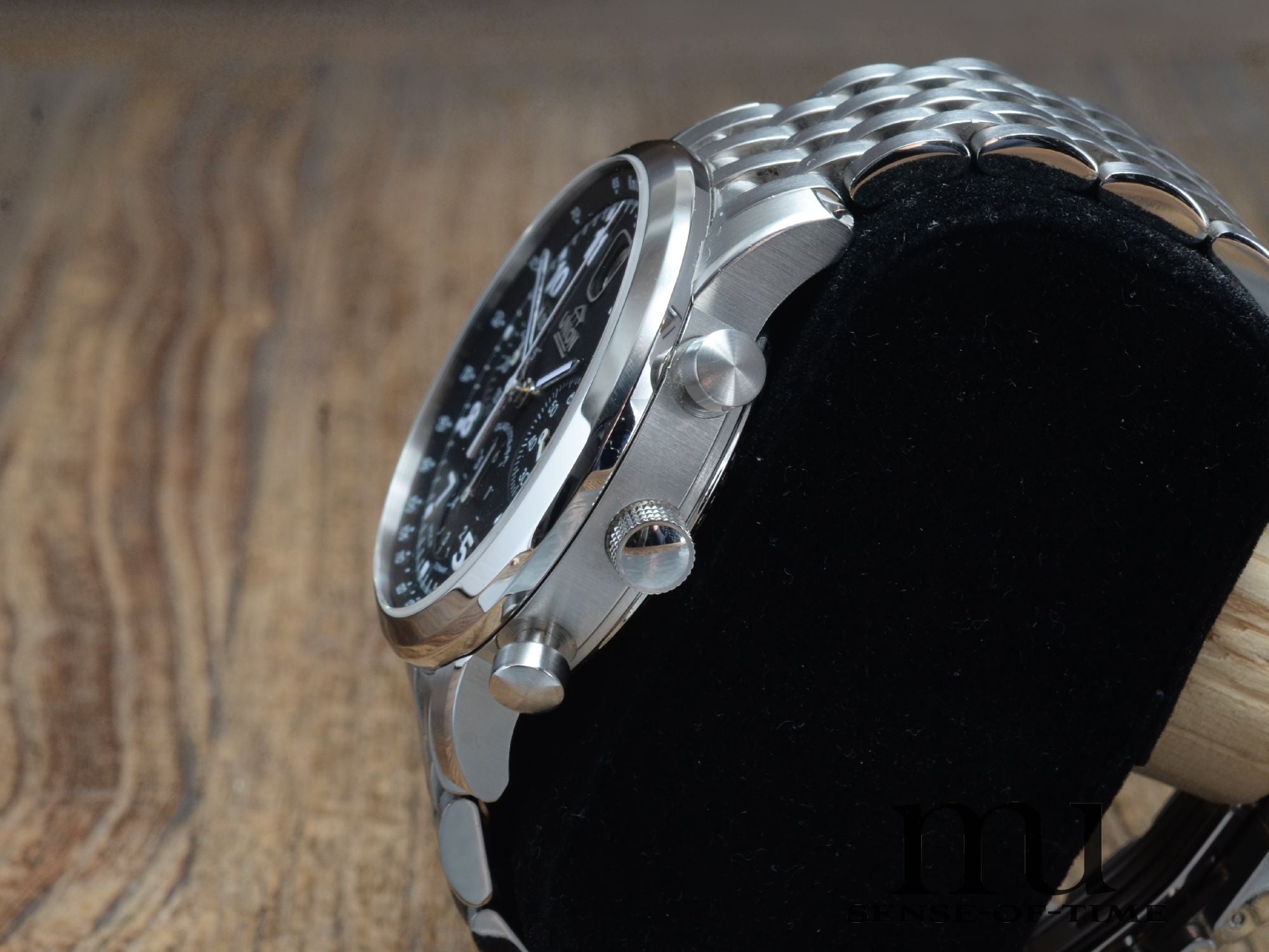 Union Glashütte Fliegerchronograph mit Stahlband Cal. 26