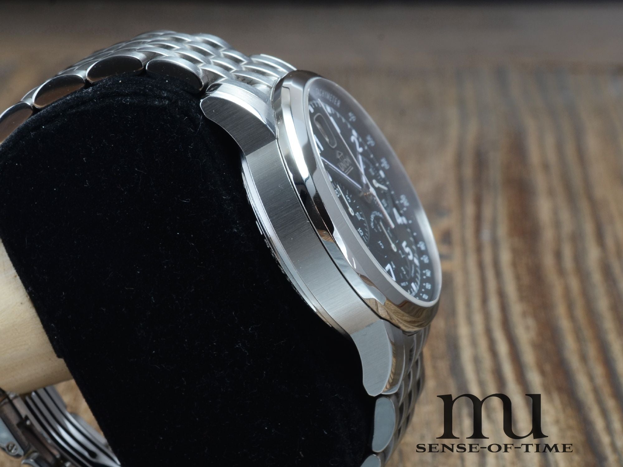 Union Glashütte Fliegerchronograph mit Stahlband Cal. 26