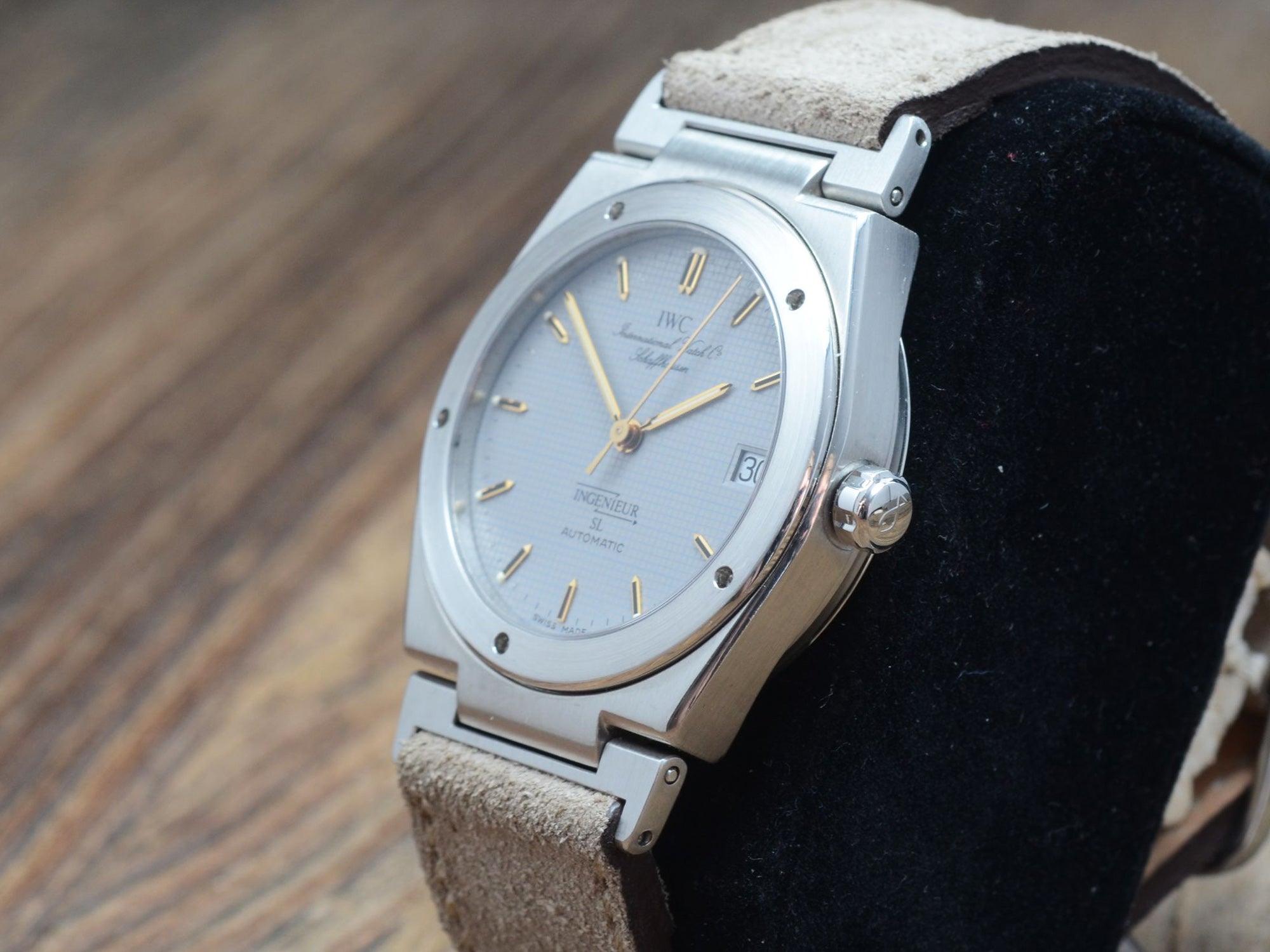 IWC Skinny Ingenieur SL Automatik Millimeter Dial