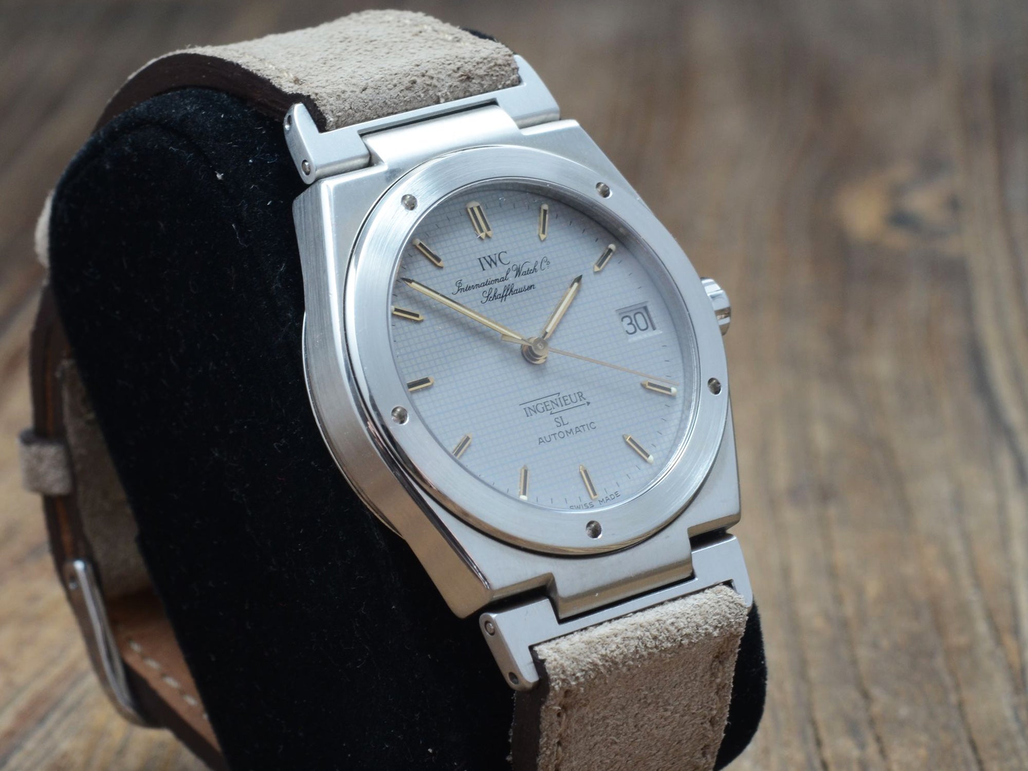 IWC Skinny Ingenieur SL Automatik Millimeter Dial