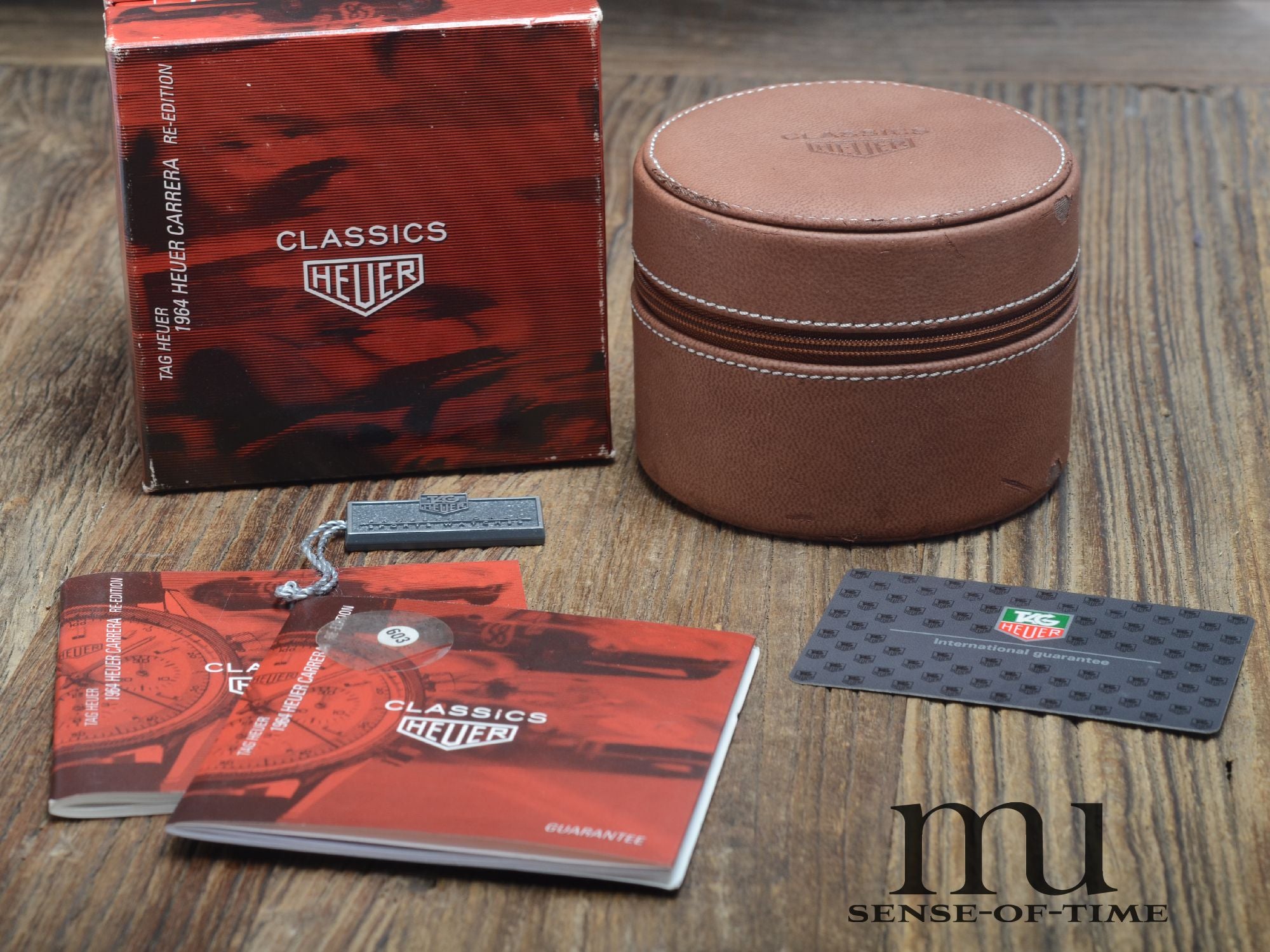 Heuer Carrera 1964 Re-Edition Lemania Handaufzug Full Set