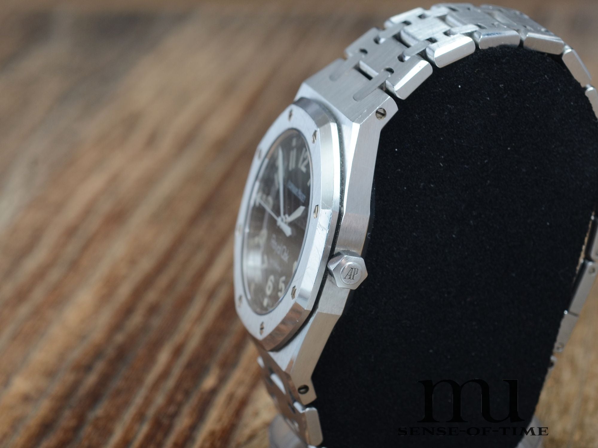 Audemars Piguet Royal Oak Military Dial, Ref.: 14790ST