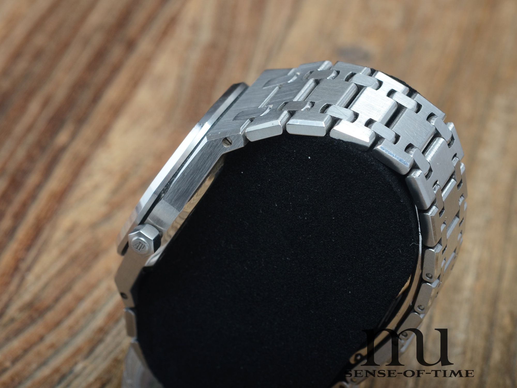 Audemars Piguet Royal Oak Military Dial, Ref.: 14790ST