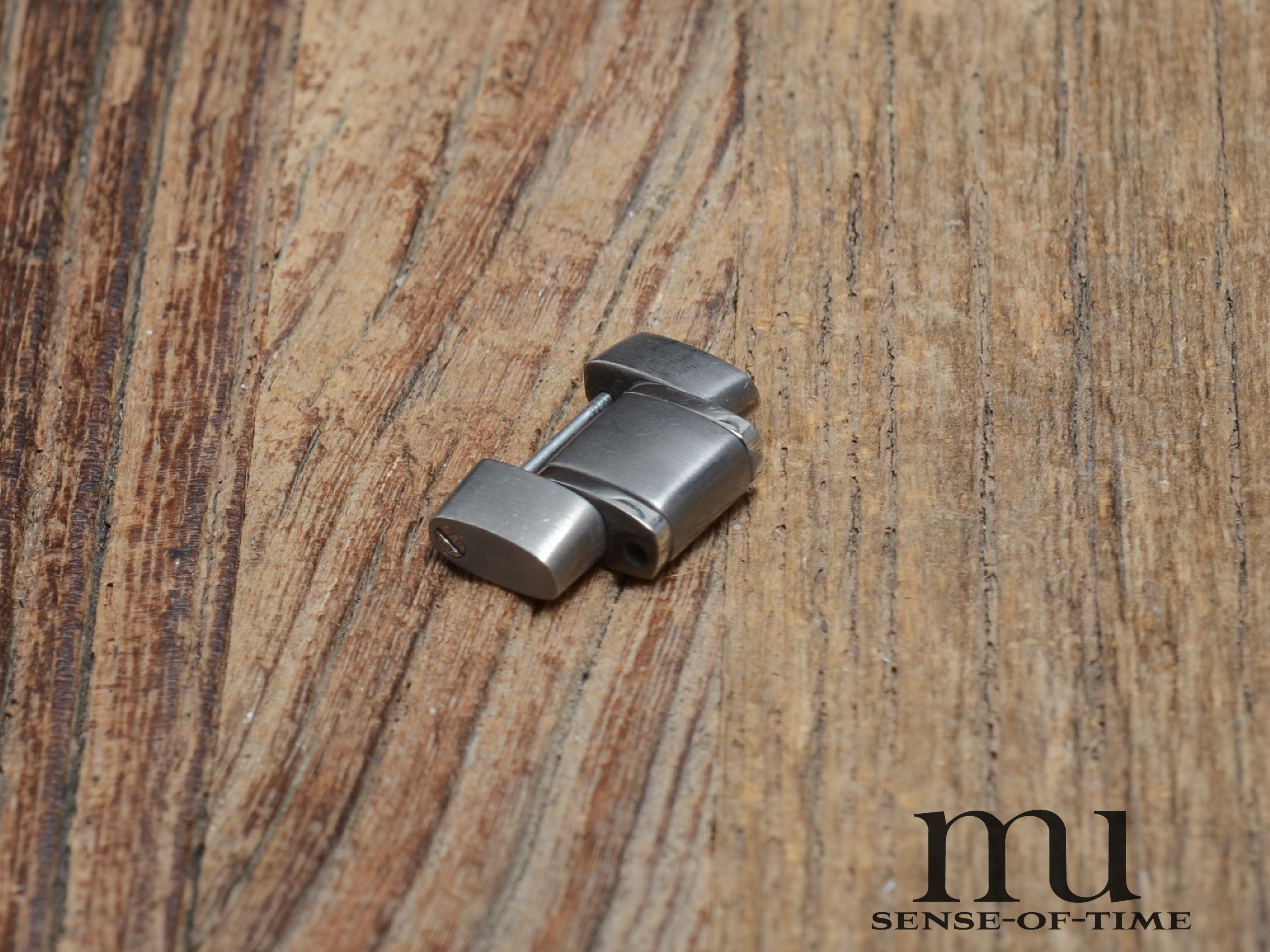 Zubehörteile: Bandglied Link Omega Speedmaster Titan 18mm