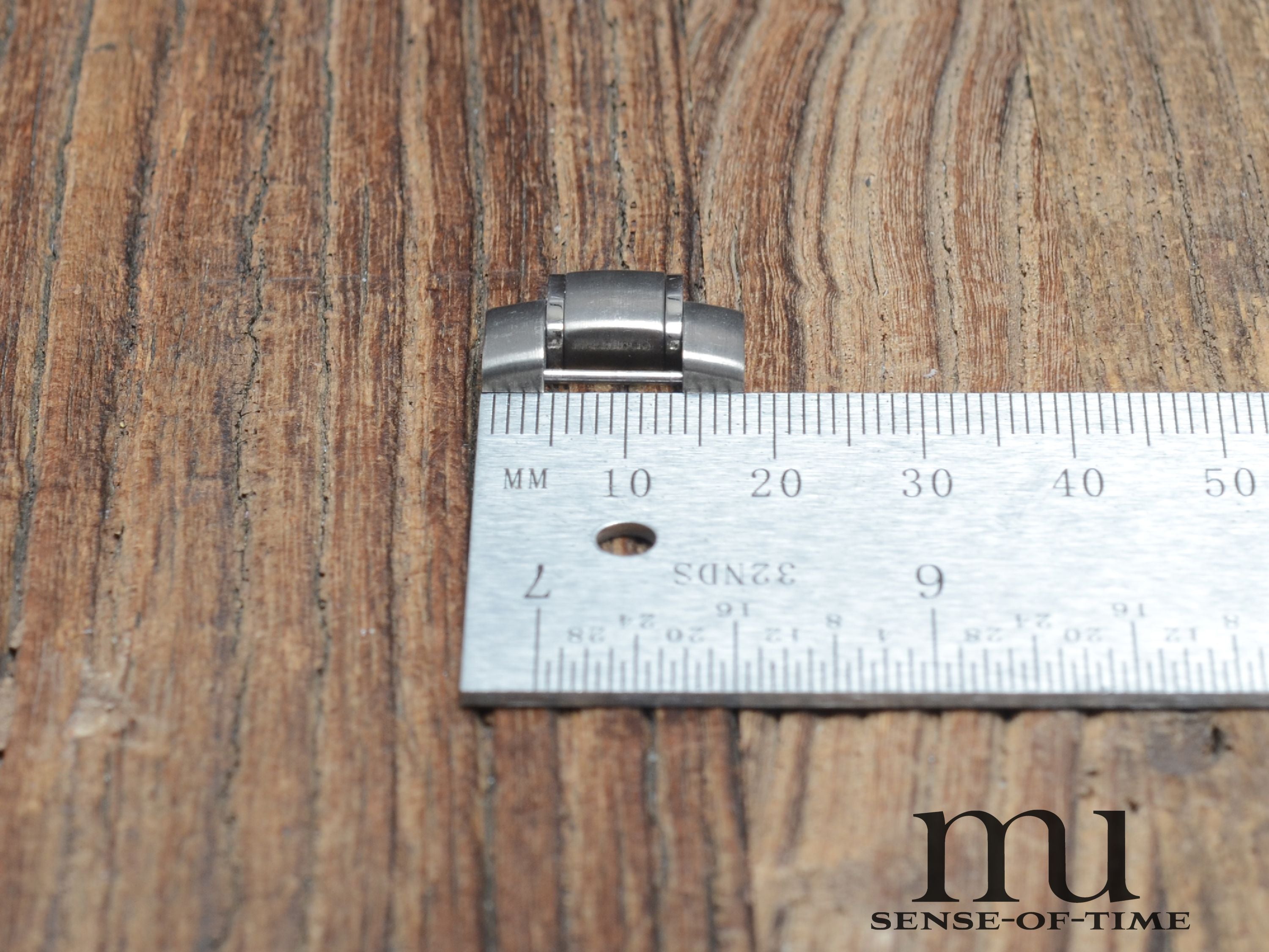 Zubehörteile: Bandglied Link Omega Speedmaster Titan 18mm