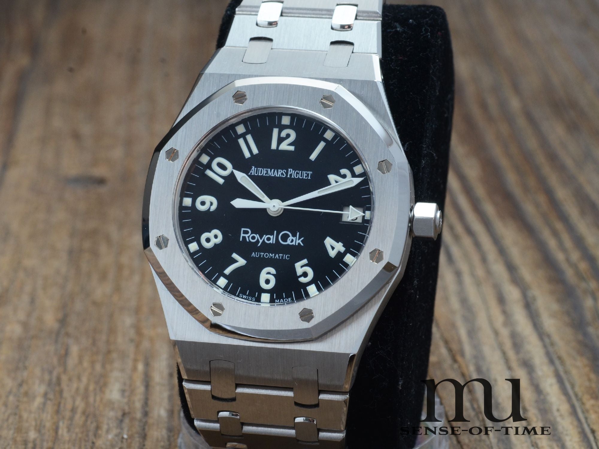 Audemars Piguet Royal Oak Ref.: 14790 Military Dial, real NOS