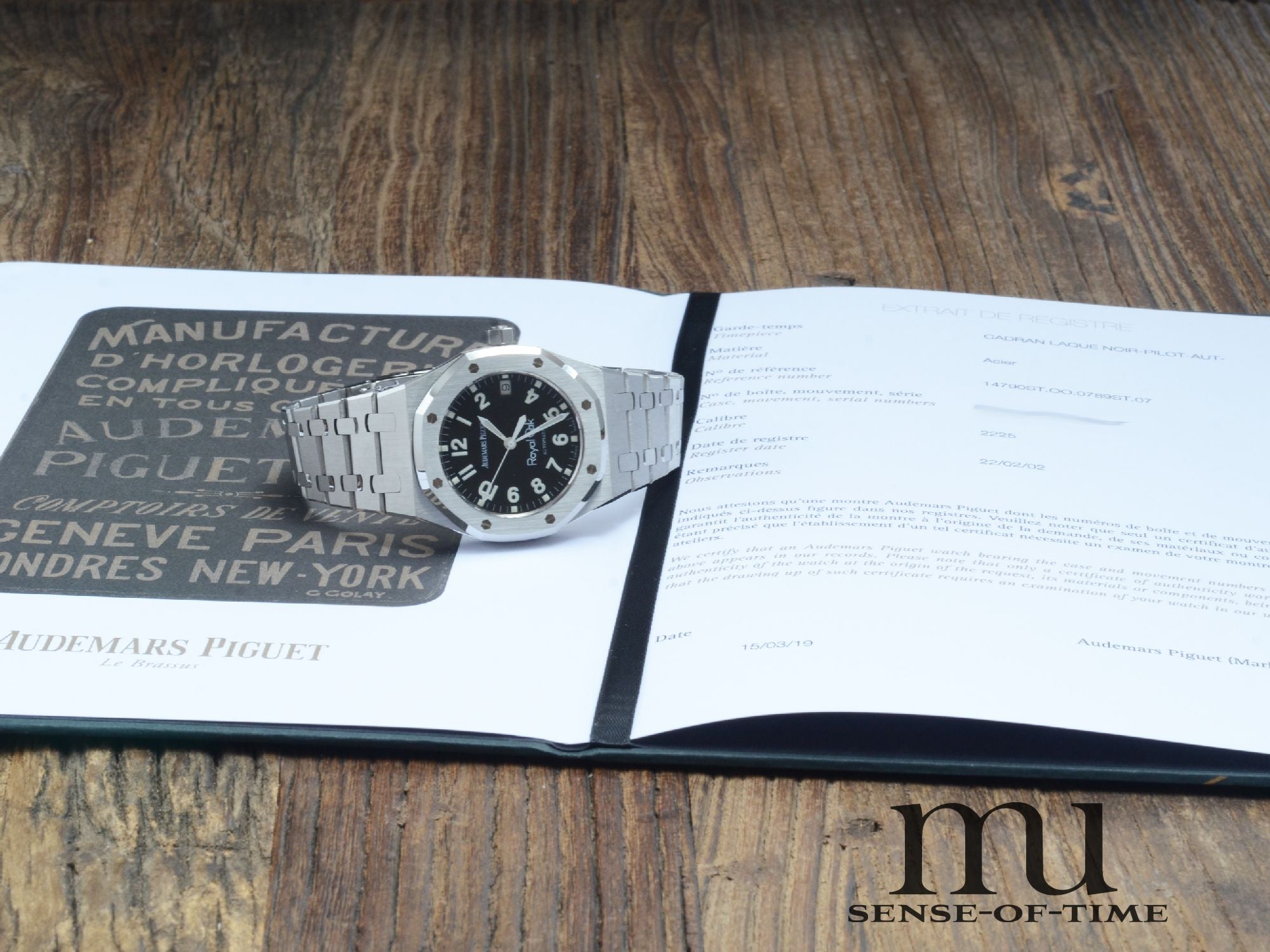 Audemars Piguet Royal Oak Ref.: 14790 Military Dial, real NOS