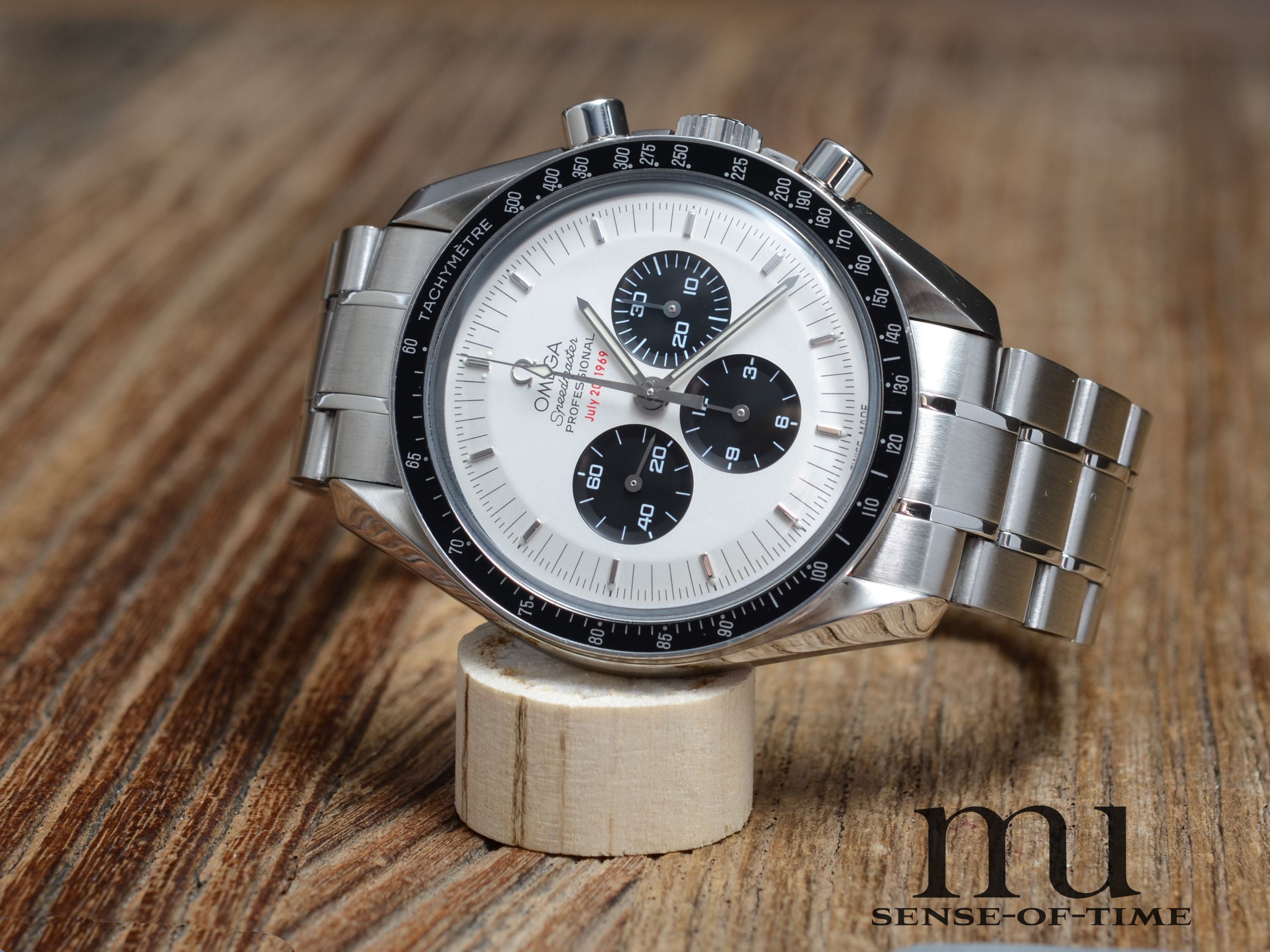 Omega Speedmaster Apollo XI 35th Anniversary Panda Dial Limited Edition, Full Set