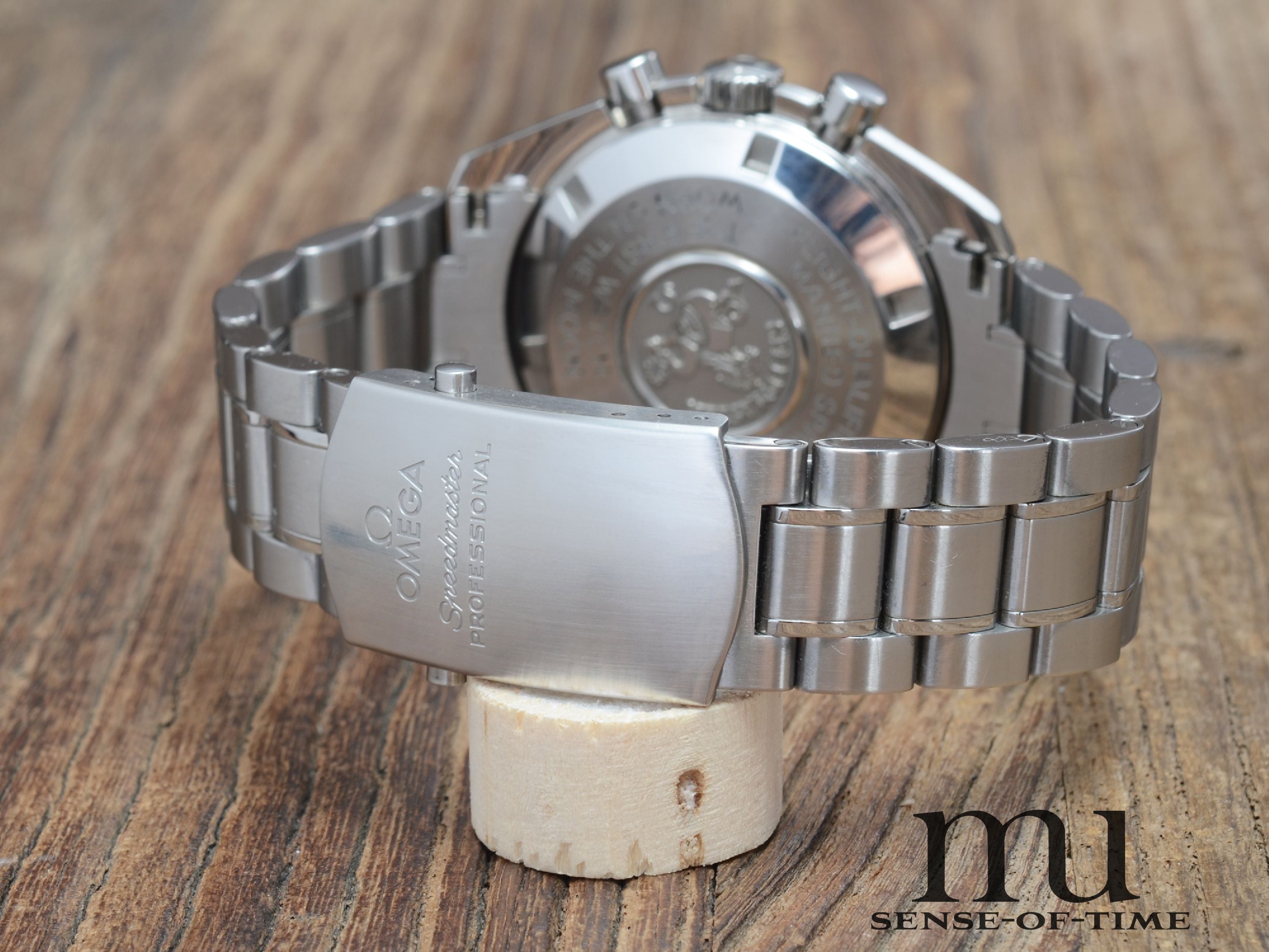 Omega Speedmaster Professional Moonwatch, LC 100, Ref.: 311.30.42.30.01.005