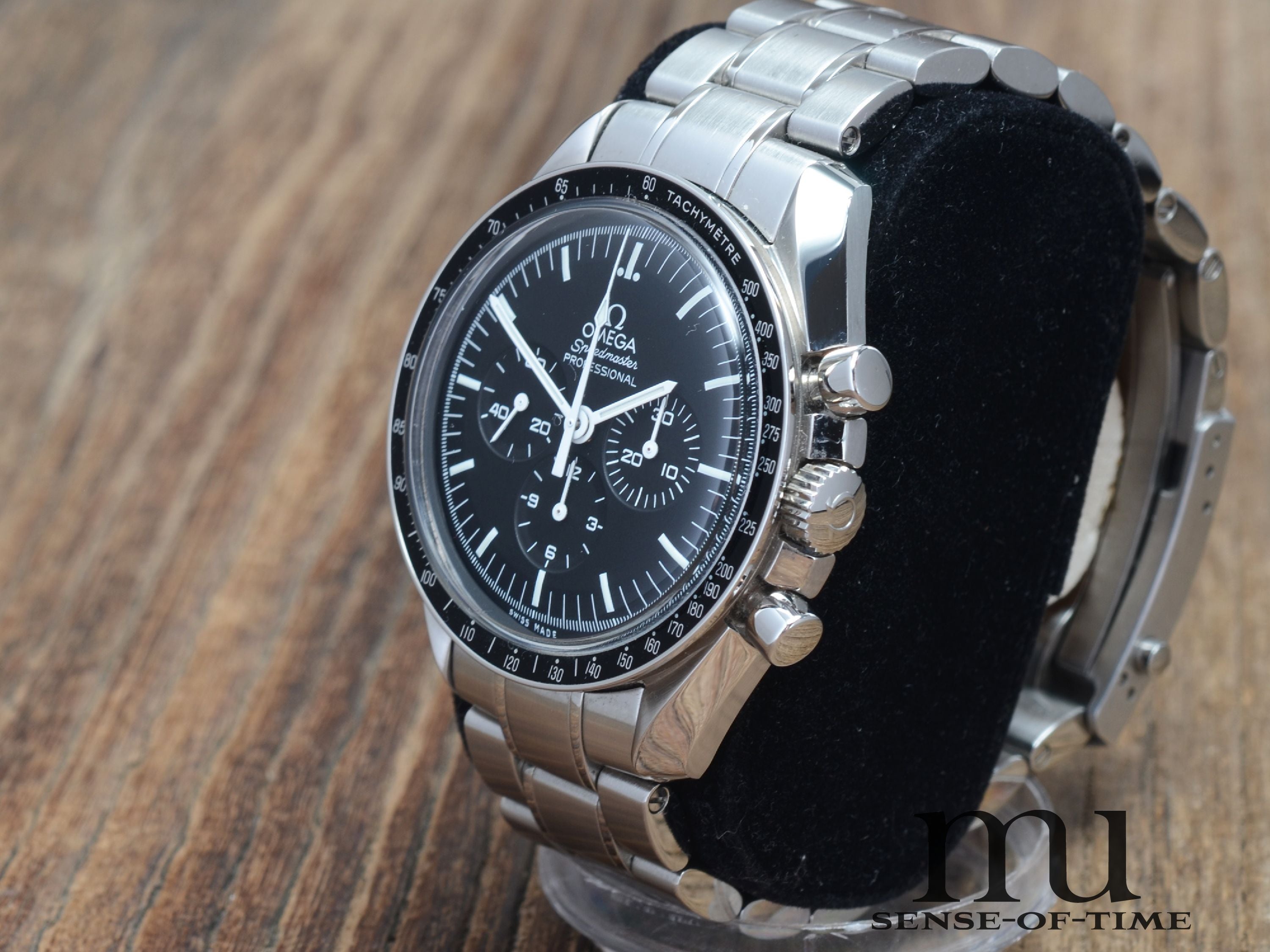 Omega Speedmaster Professional Moonwatch, LC 100, Ref.: 311.30.42.30.01.005