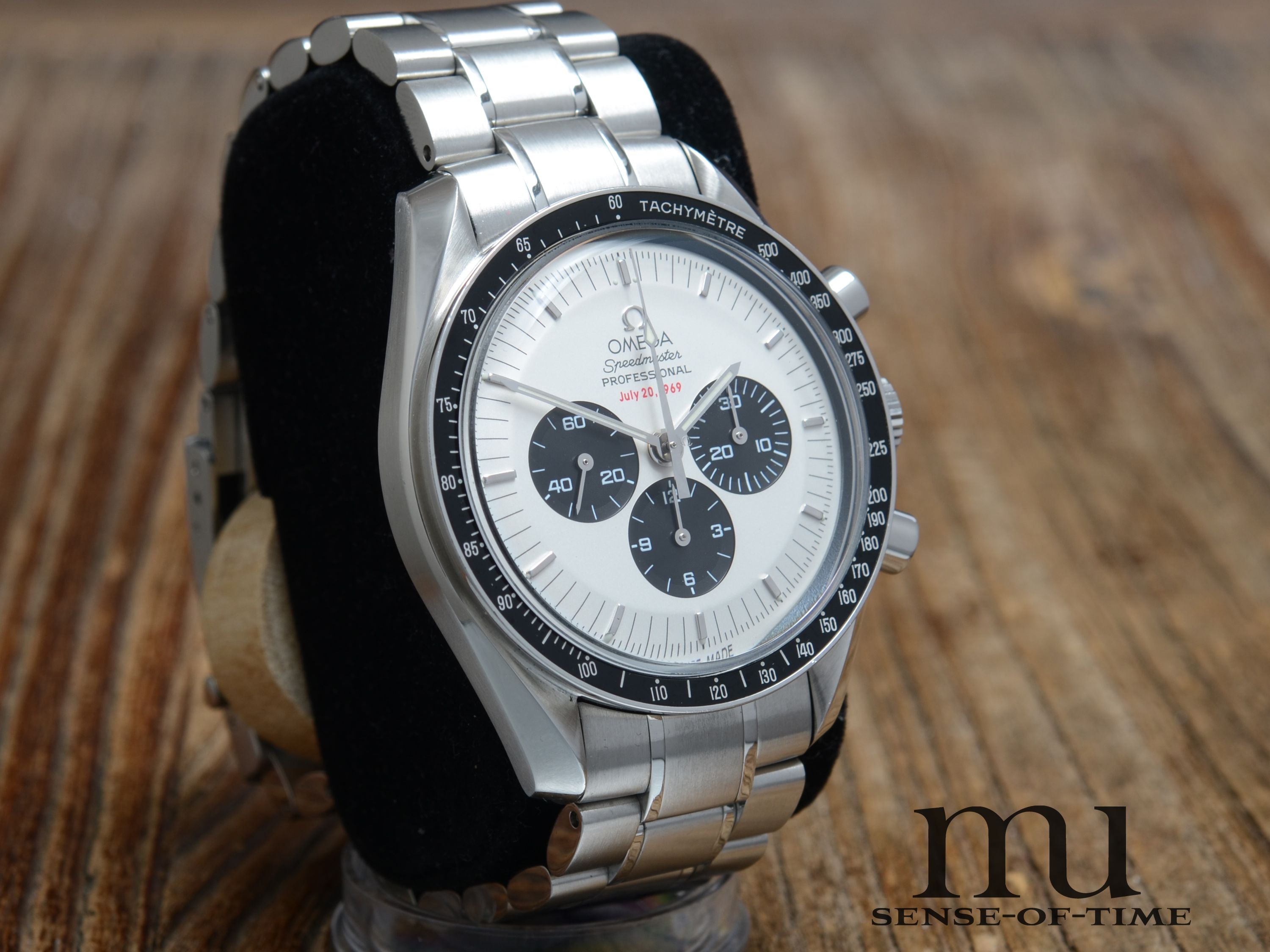 Omega Speedmaster Apollo XI 35th Anniversary Panda Dial Limited Edition, Full Set