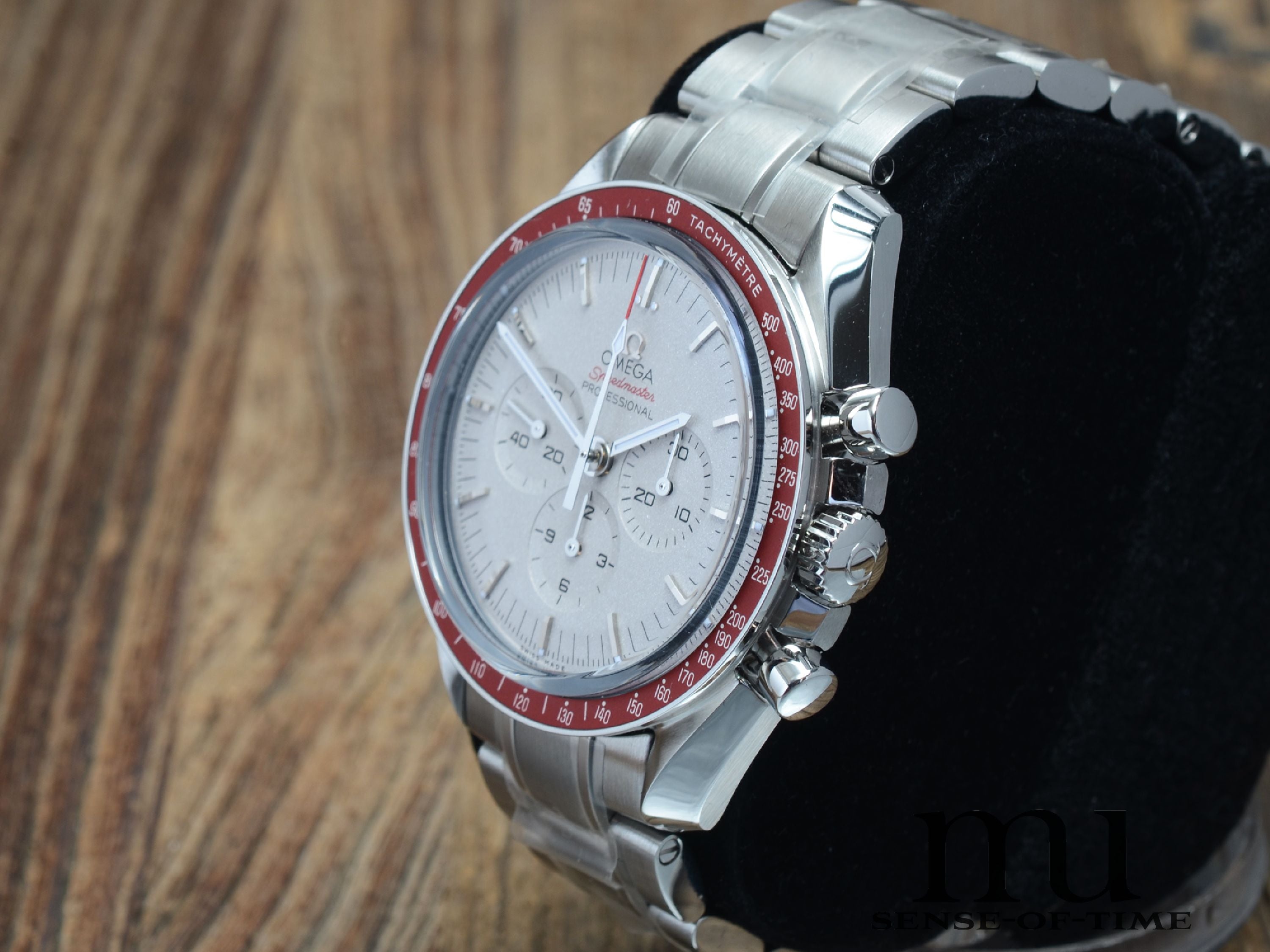 Omega Speedmaster Rising Sun Limited Edition Olympia, neu, Ref.: 522.30.42.30.06.001