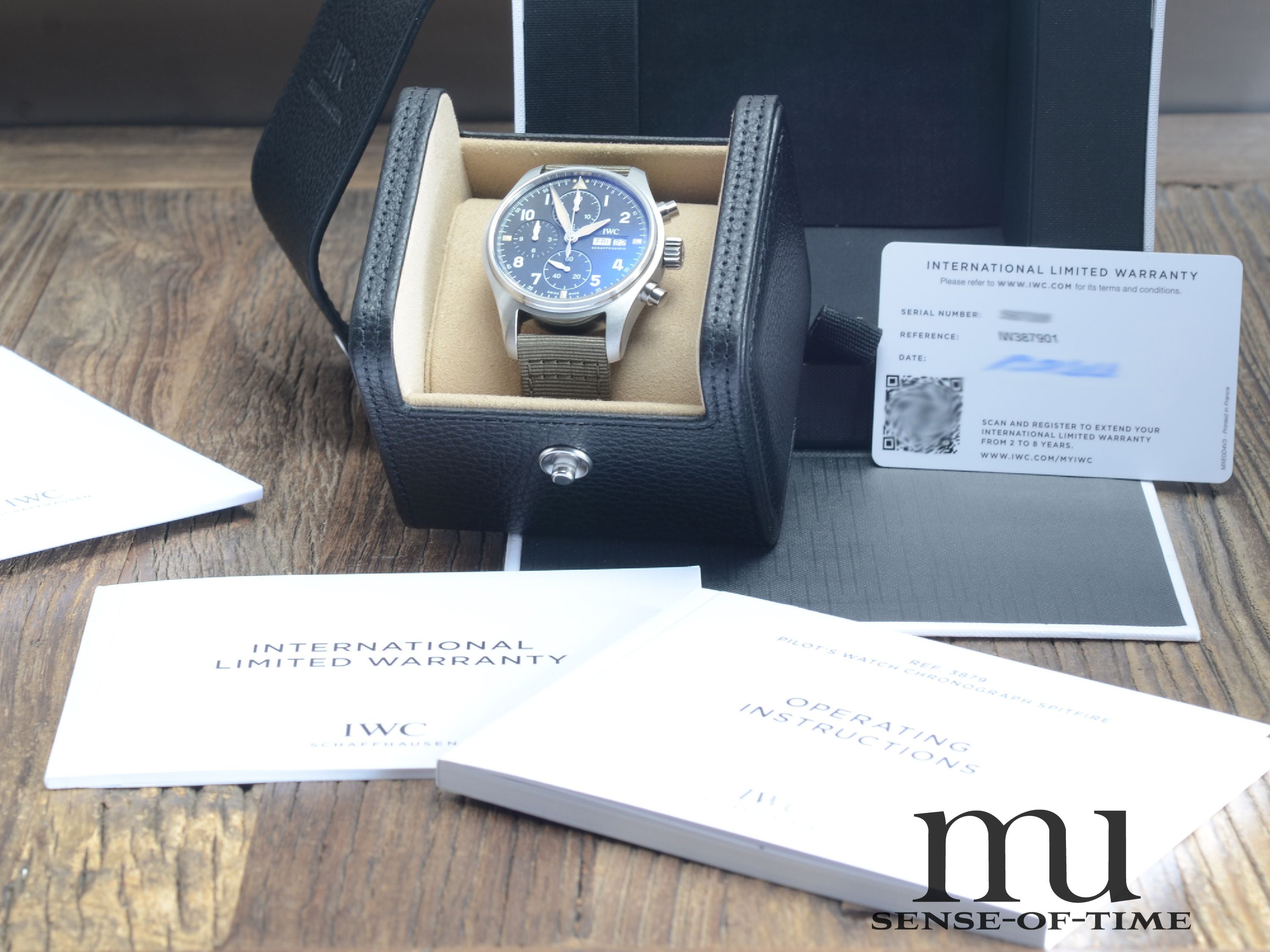 IWC Spitfire Fliegerchronogaph Pilot's Watch, neu