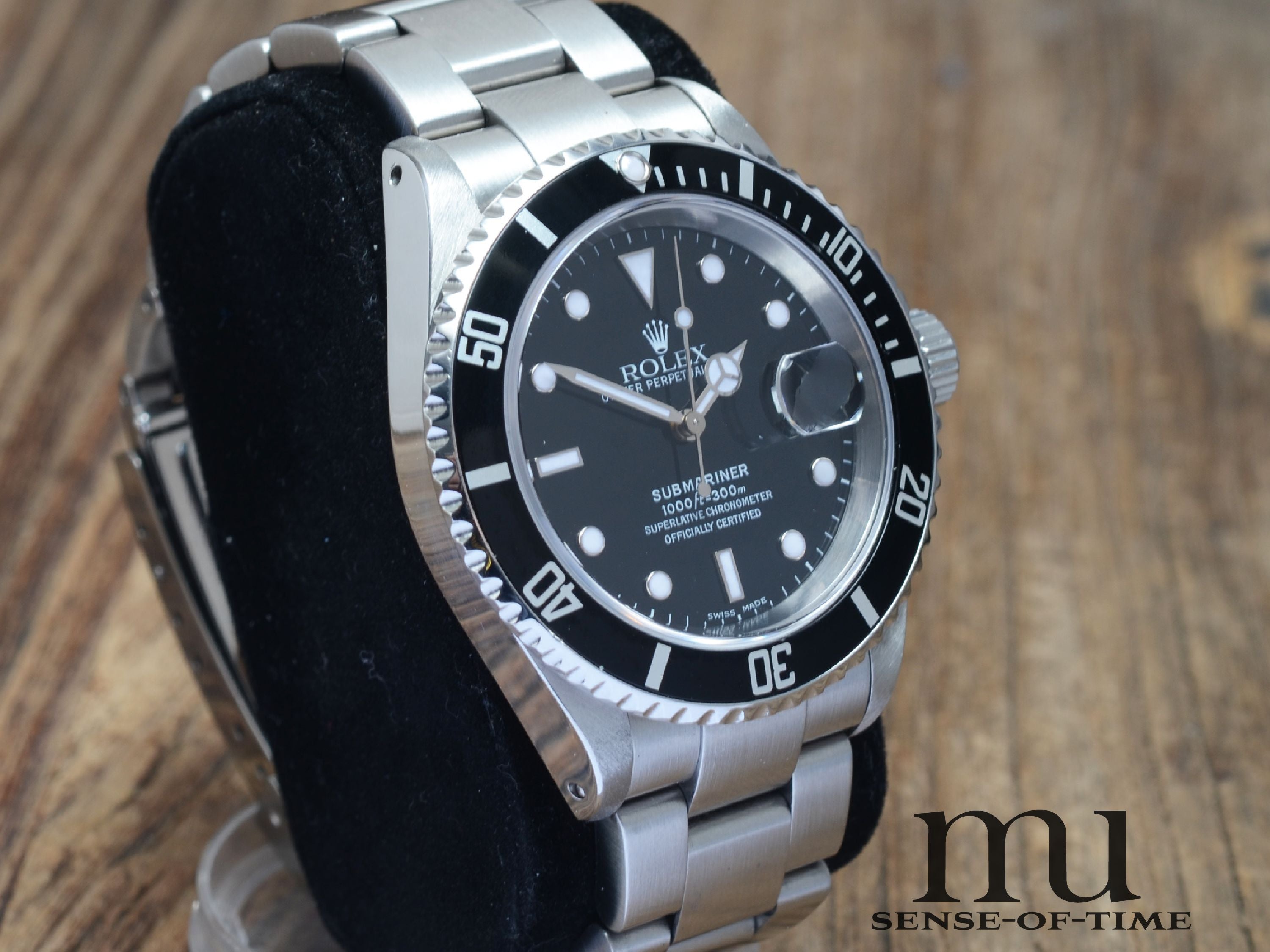 Rolex Submariner Date 16610LN, Rolex Service 12/2020, LC100, SEL